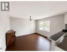 3pc Bathroom - 422 40 Street Ne, Calgary, AB T2A0M5 Photo 6