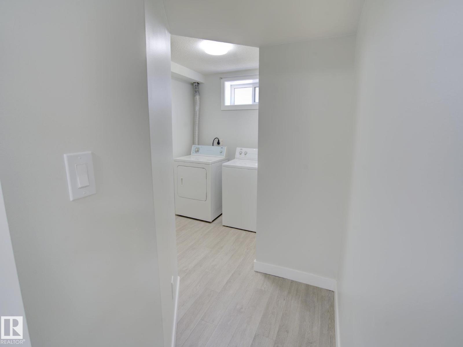 9909 157 ST NW - 19