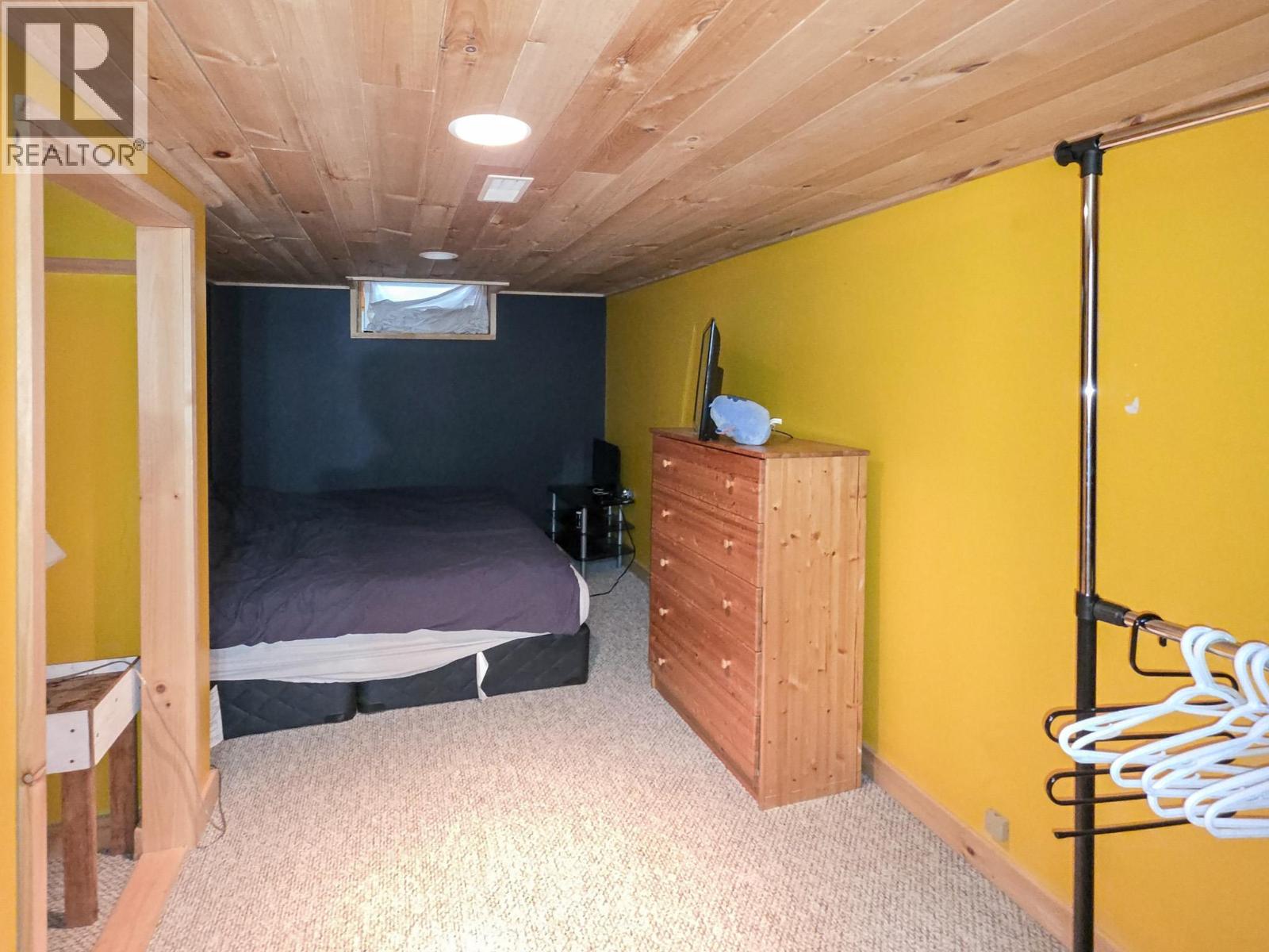 238 B Avenue - 19