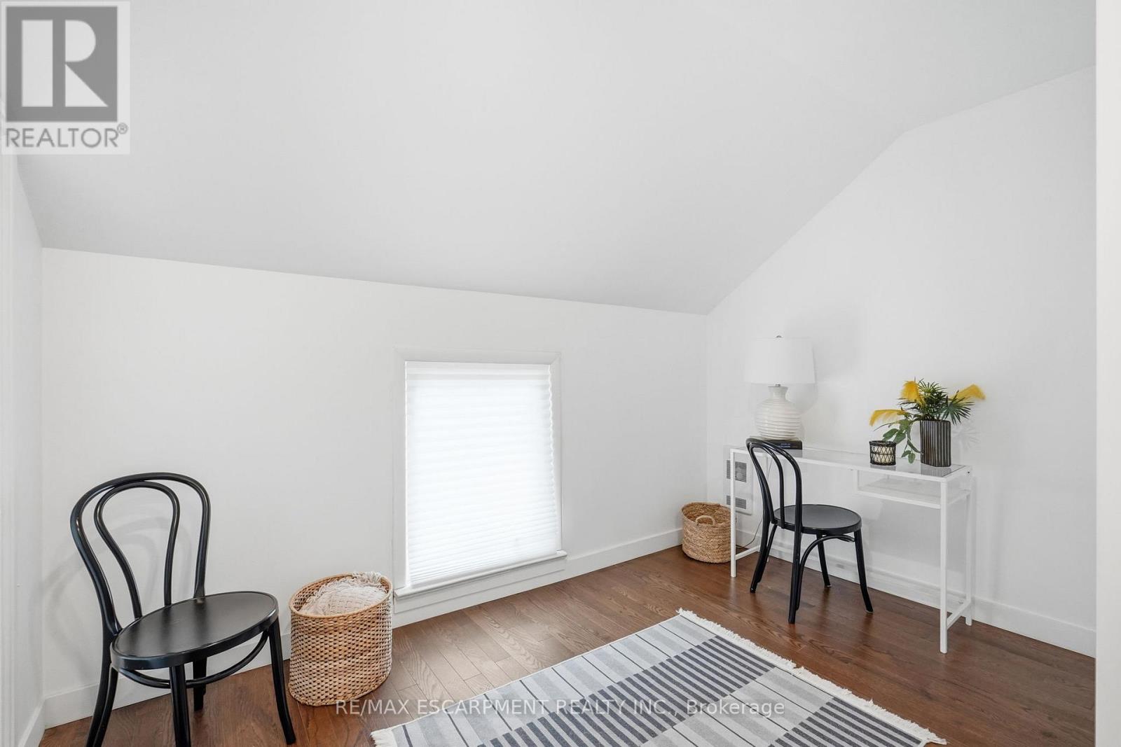 35 CHATHAM STREET - 22