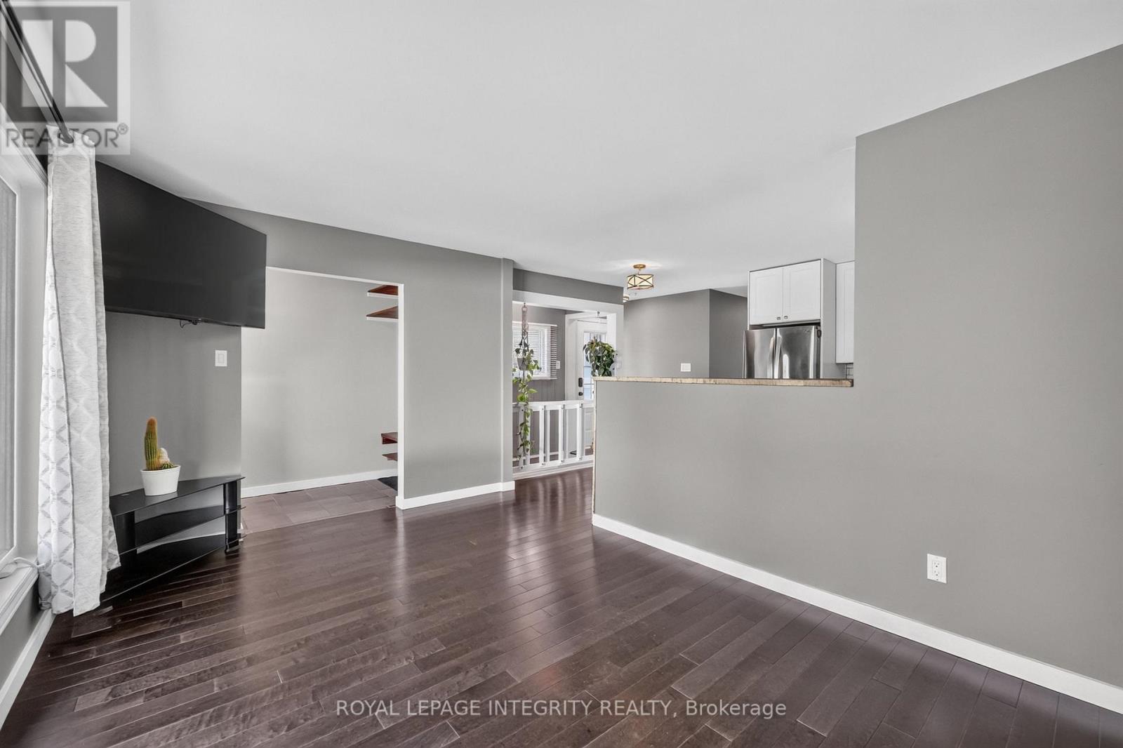127 MORTON DRIVE - 8