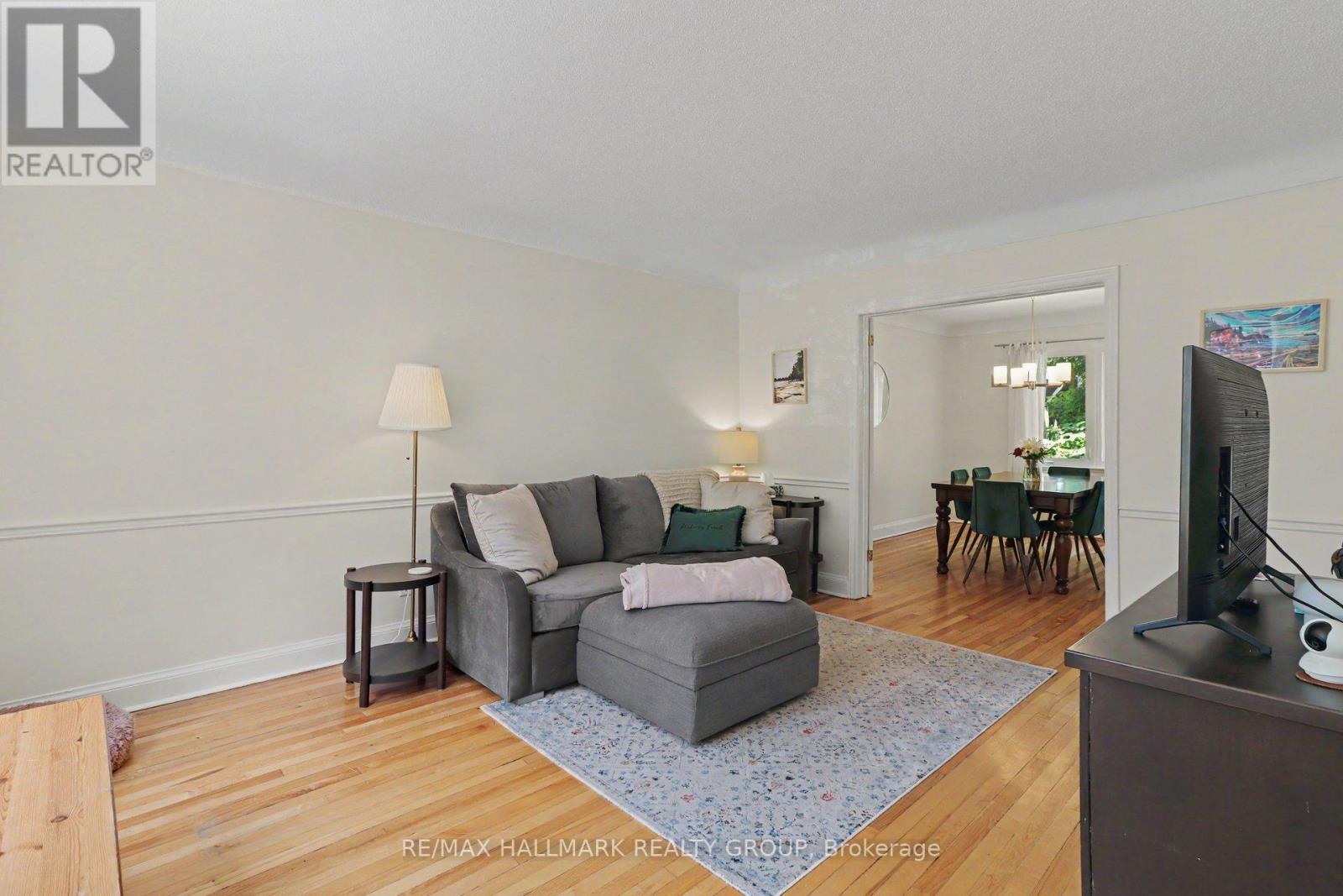 99 DAGMAR AVENUE - 4