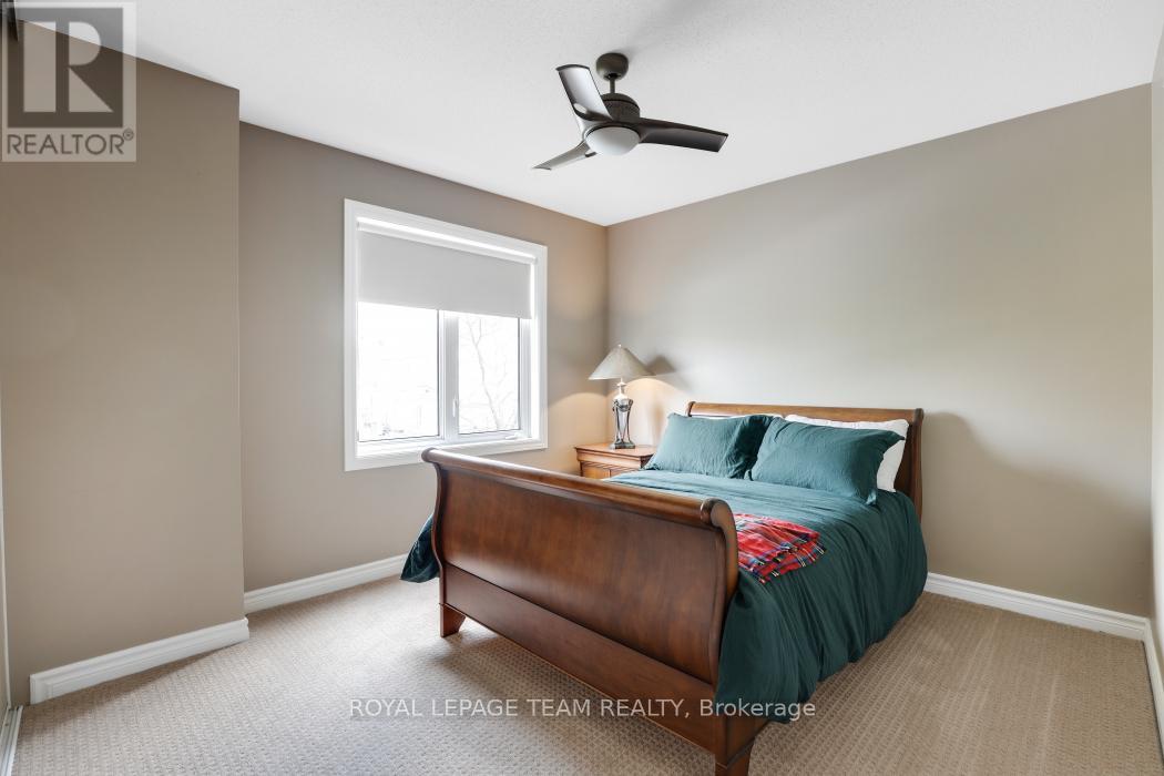 406 PILLETT STREET - 29