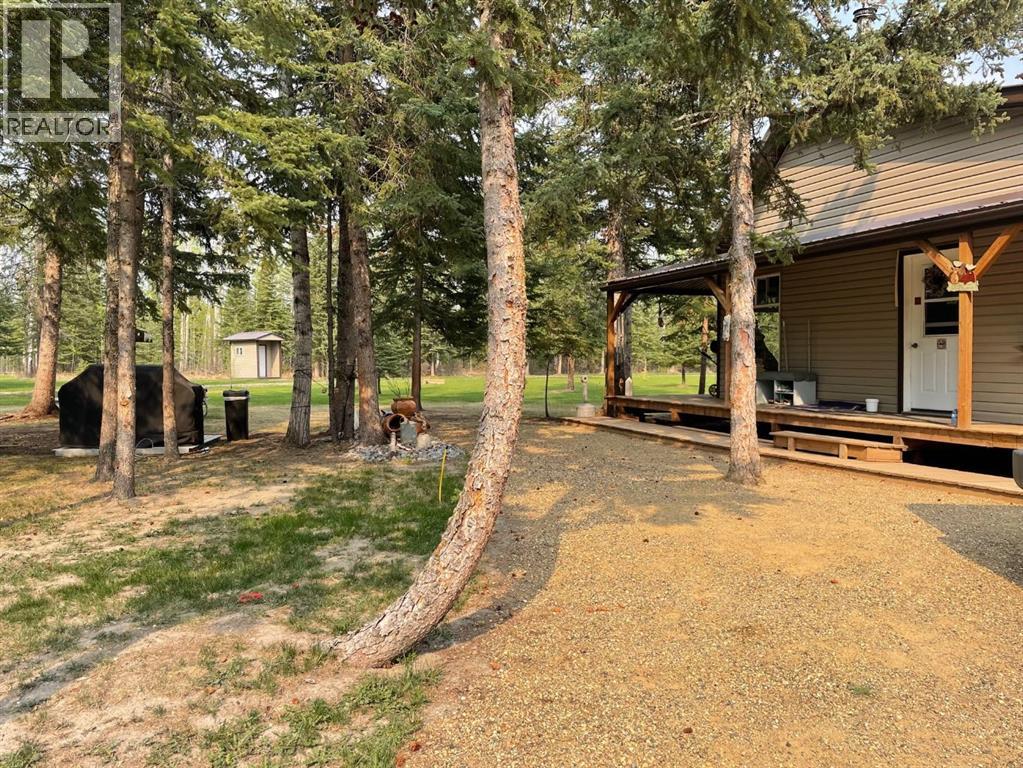 7923 Range Road 73 - 2