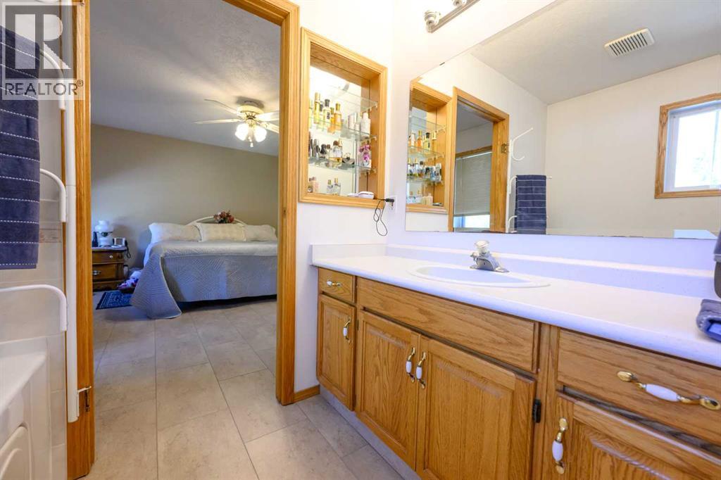 14, 711058 64 Township - 13