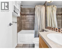 2807 1199 Marinaside Crescent, Vancouver, BC V6Z2Y2 Photo 19