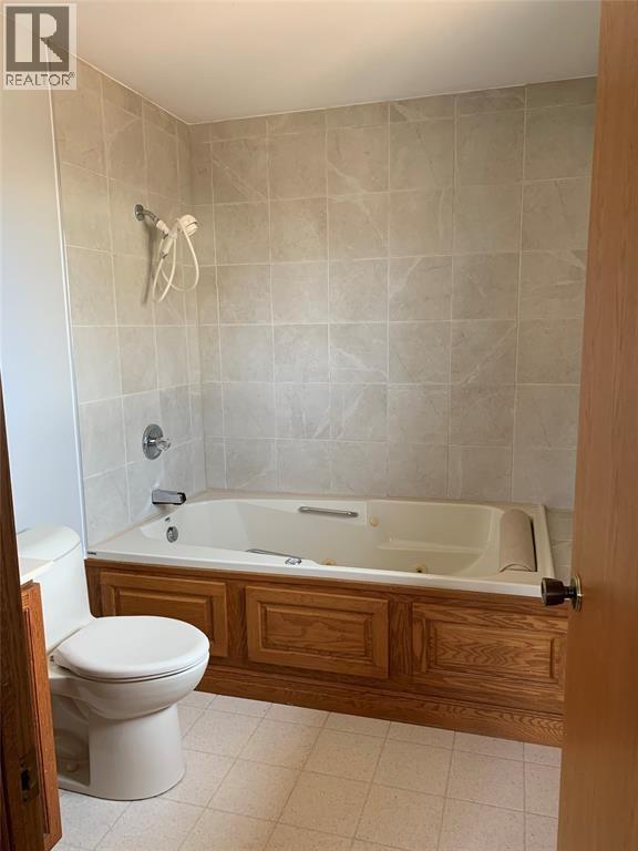 124 PADDOCK ROAD - 12