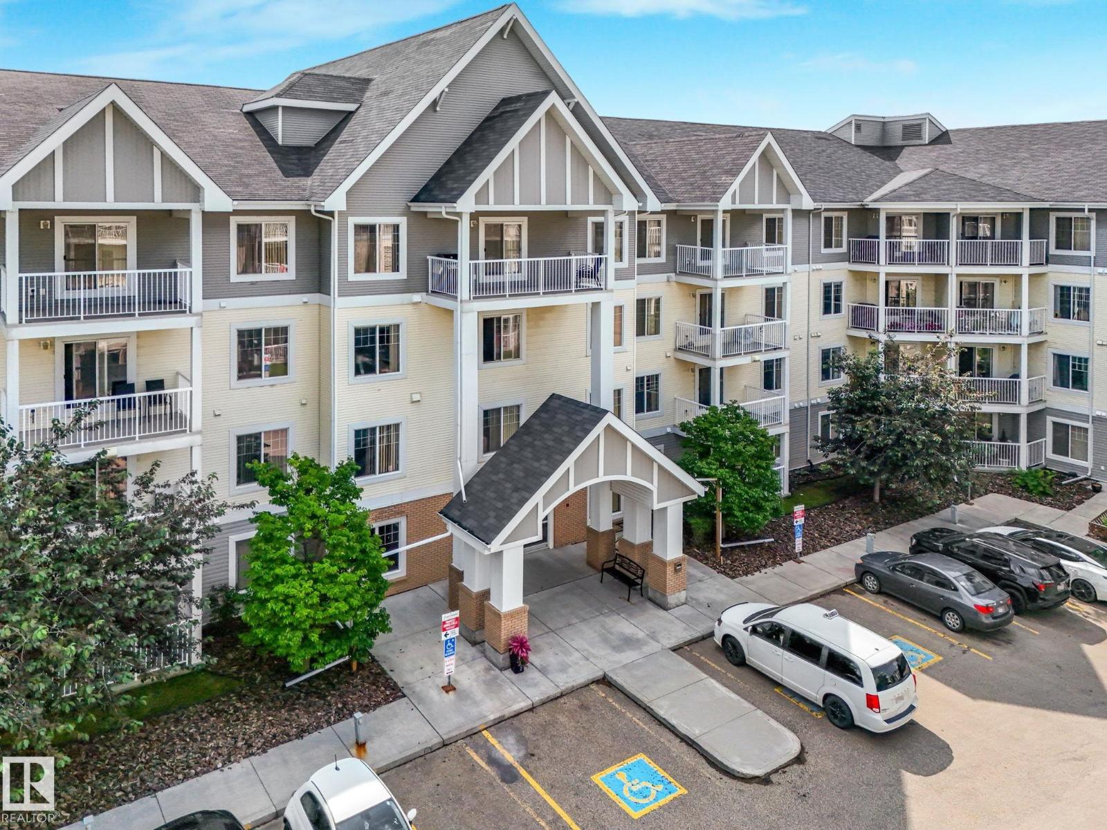#214 2204 44 AV NW - 1