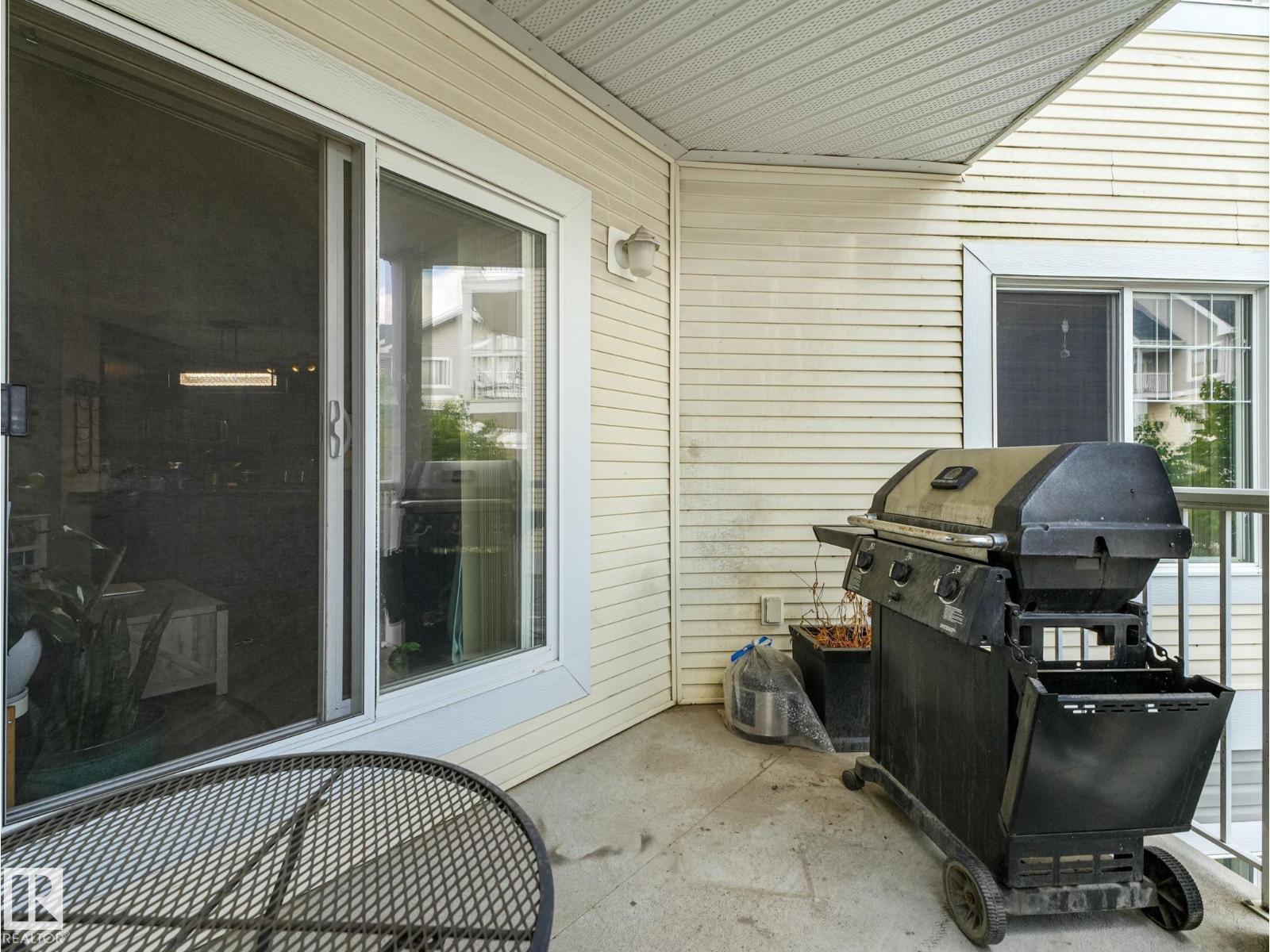 #214 2204 44 AV NW - 11