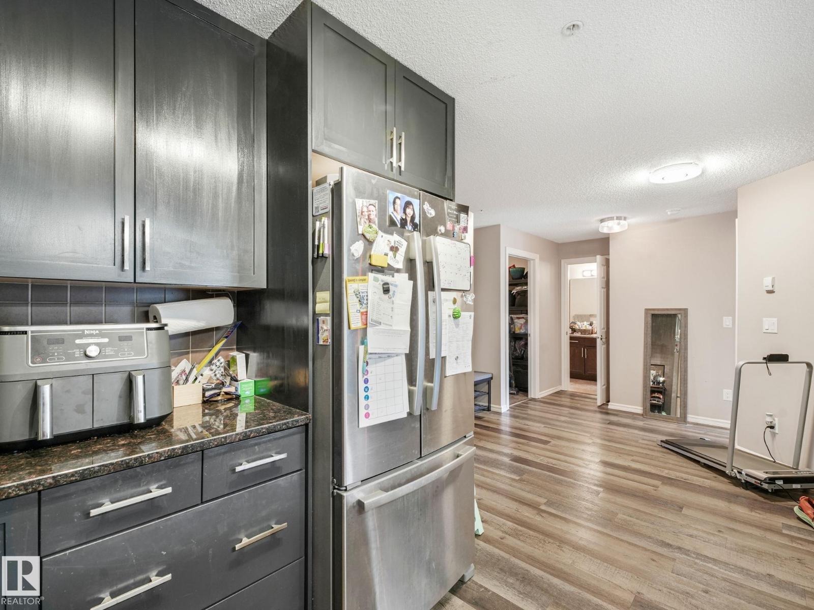 #214 2204 44 AV NW - 16