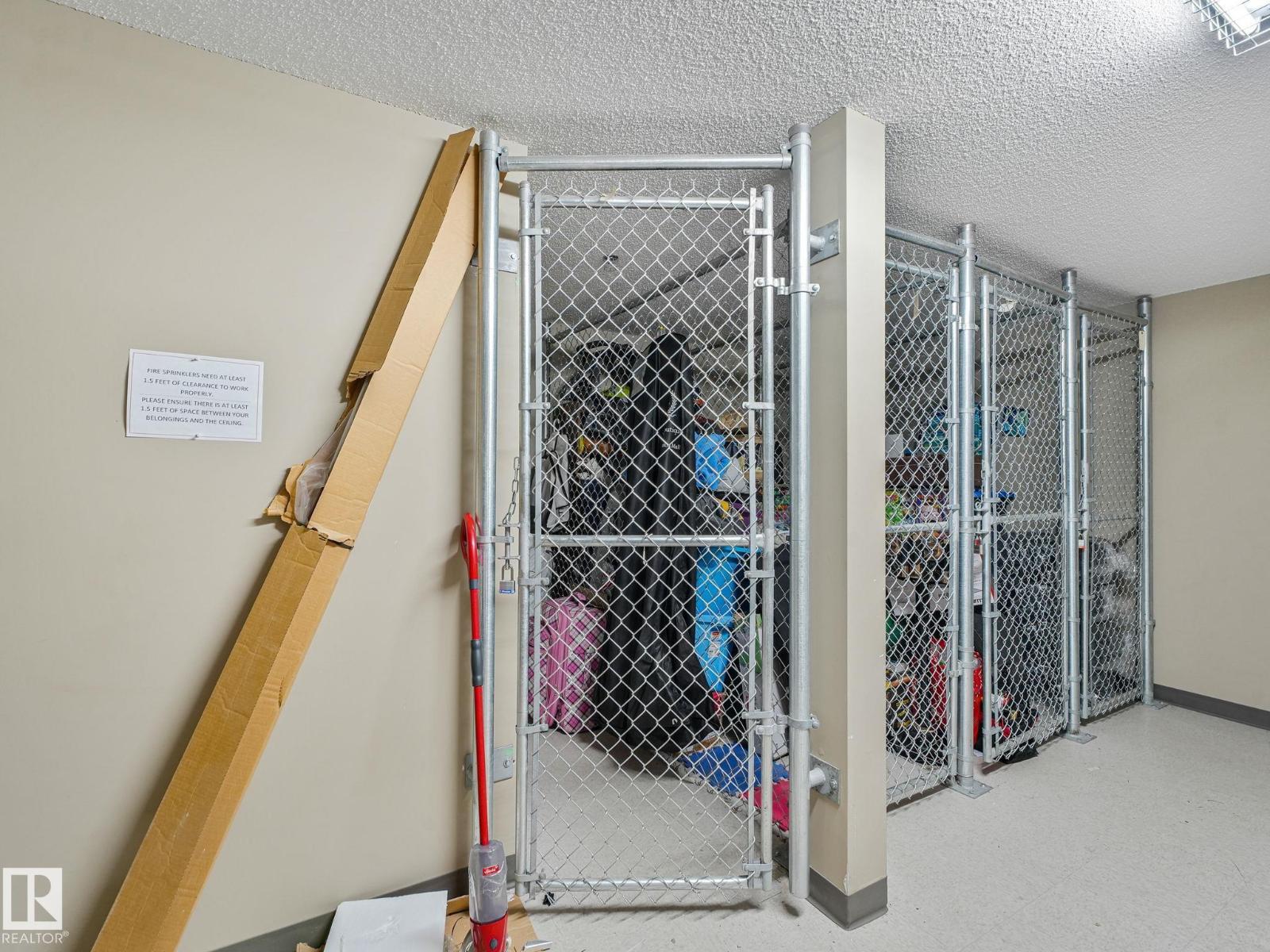 #214 2204 44 AV NW - 26