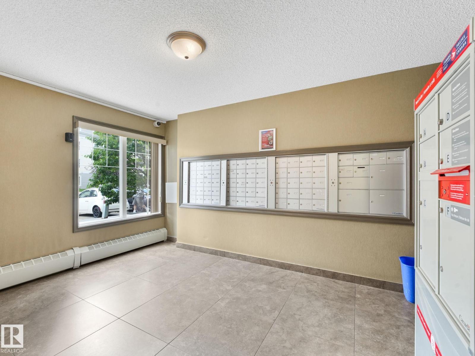 #214 2204 44 AV NW - 31