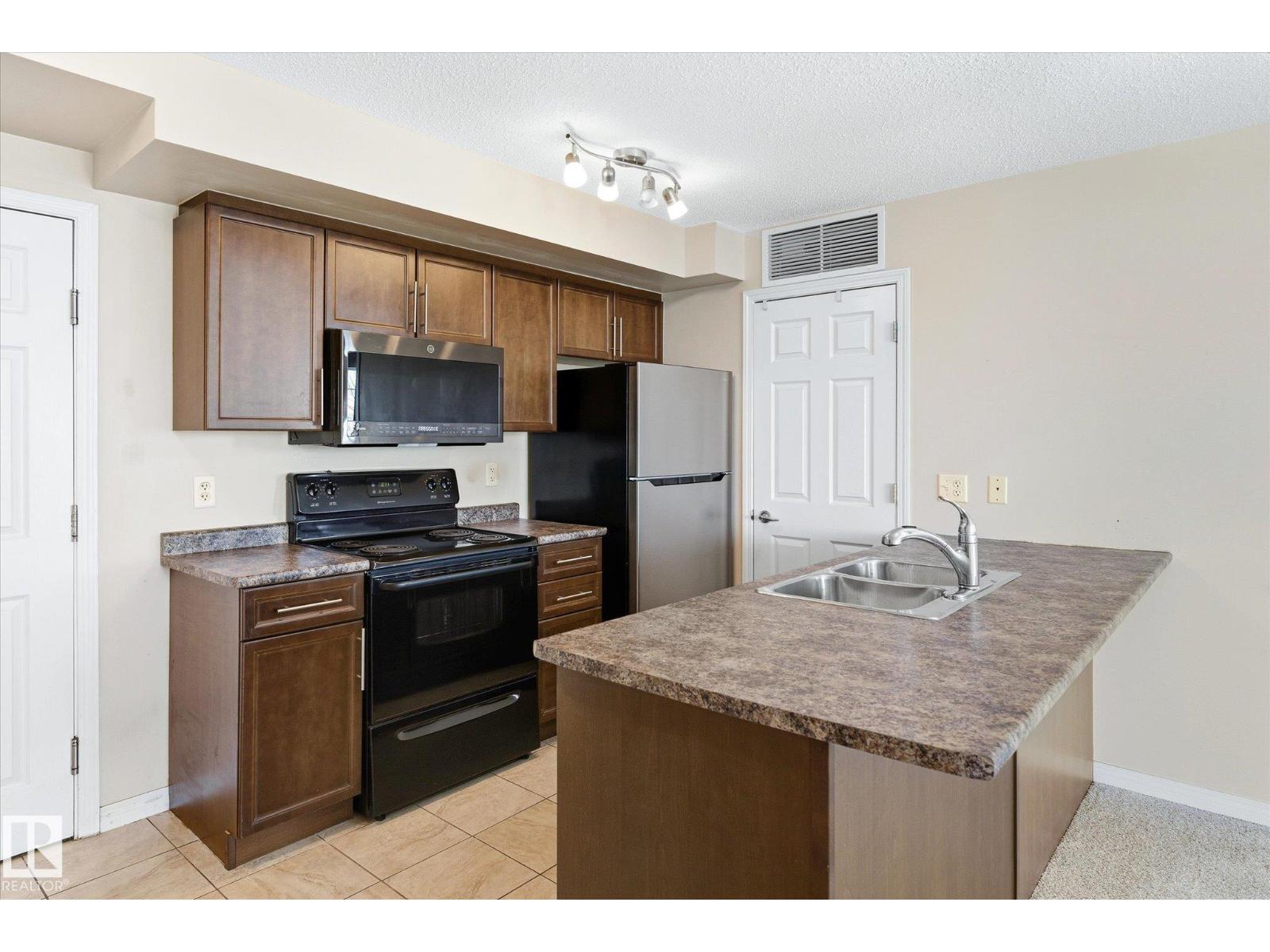 #212 6925 199 ST NW - 12