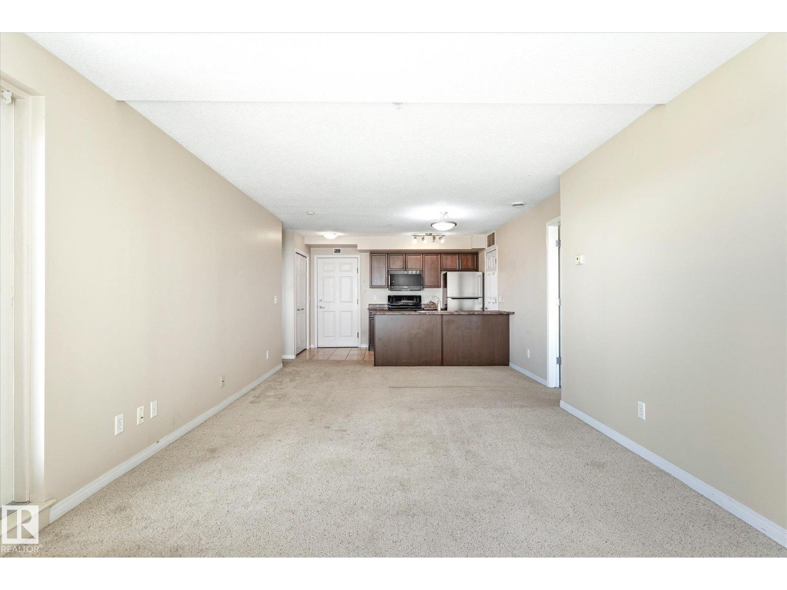 #212 6925 199 ST NW - 18