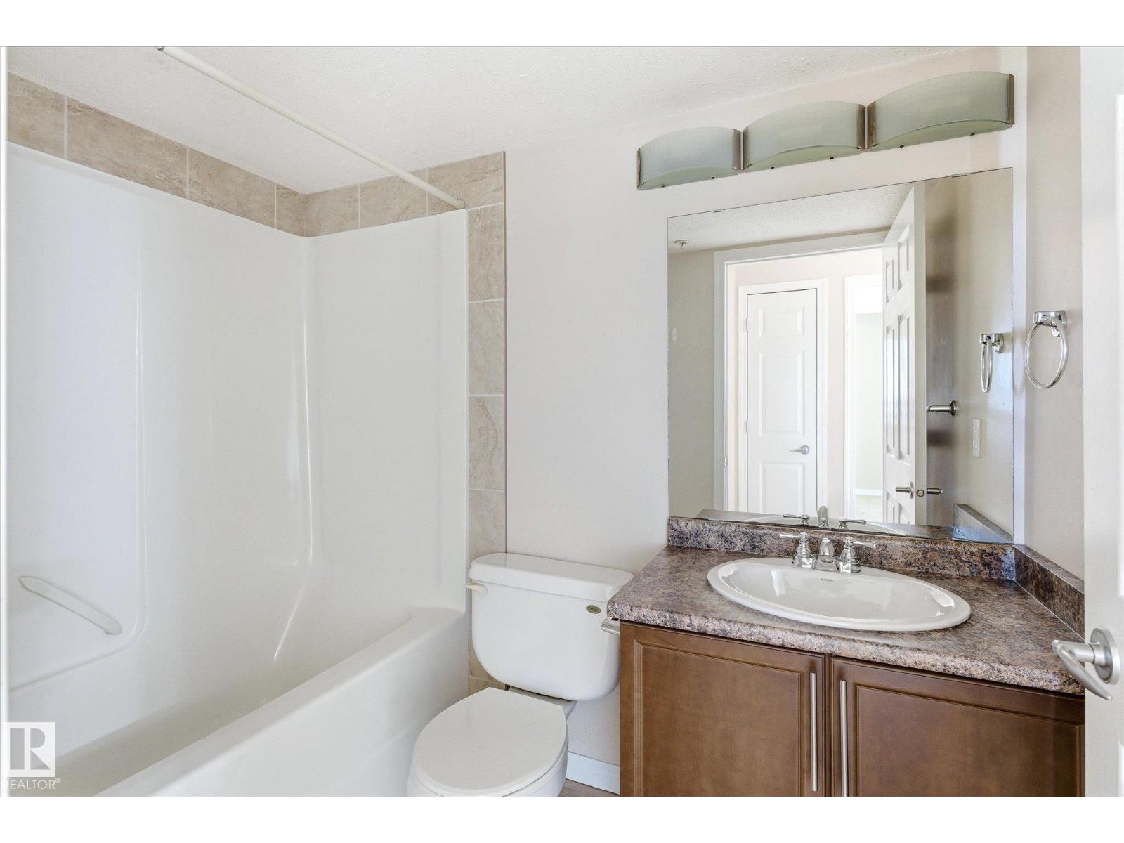 #212 6925 199 ST NW - 28