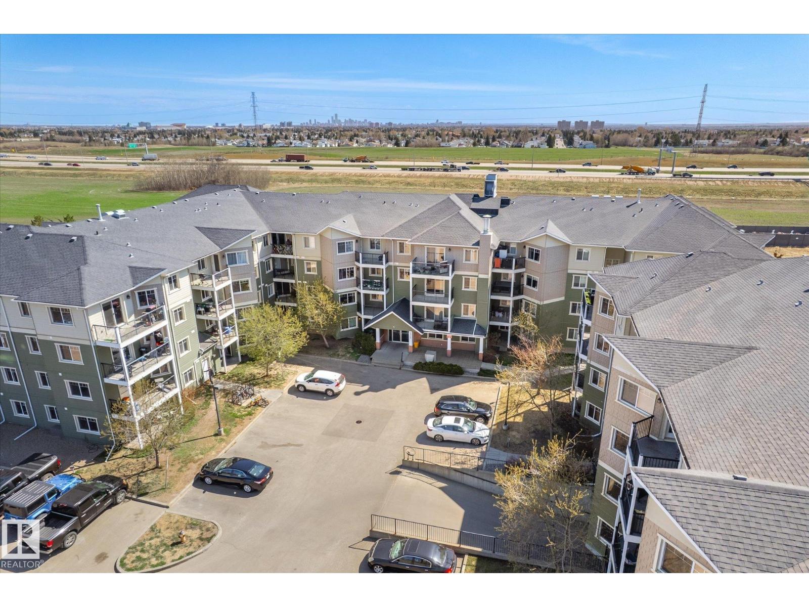 #212 6925 199 ST NW - 40