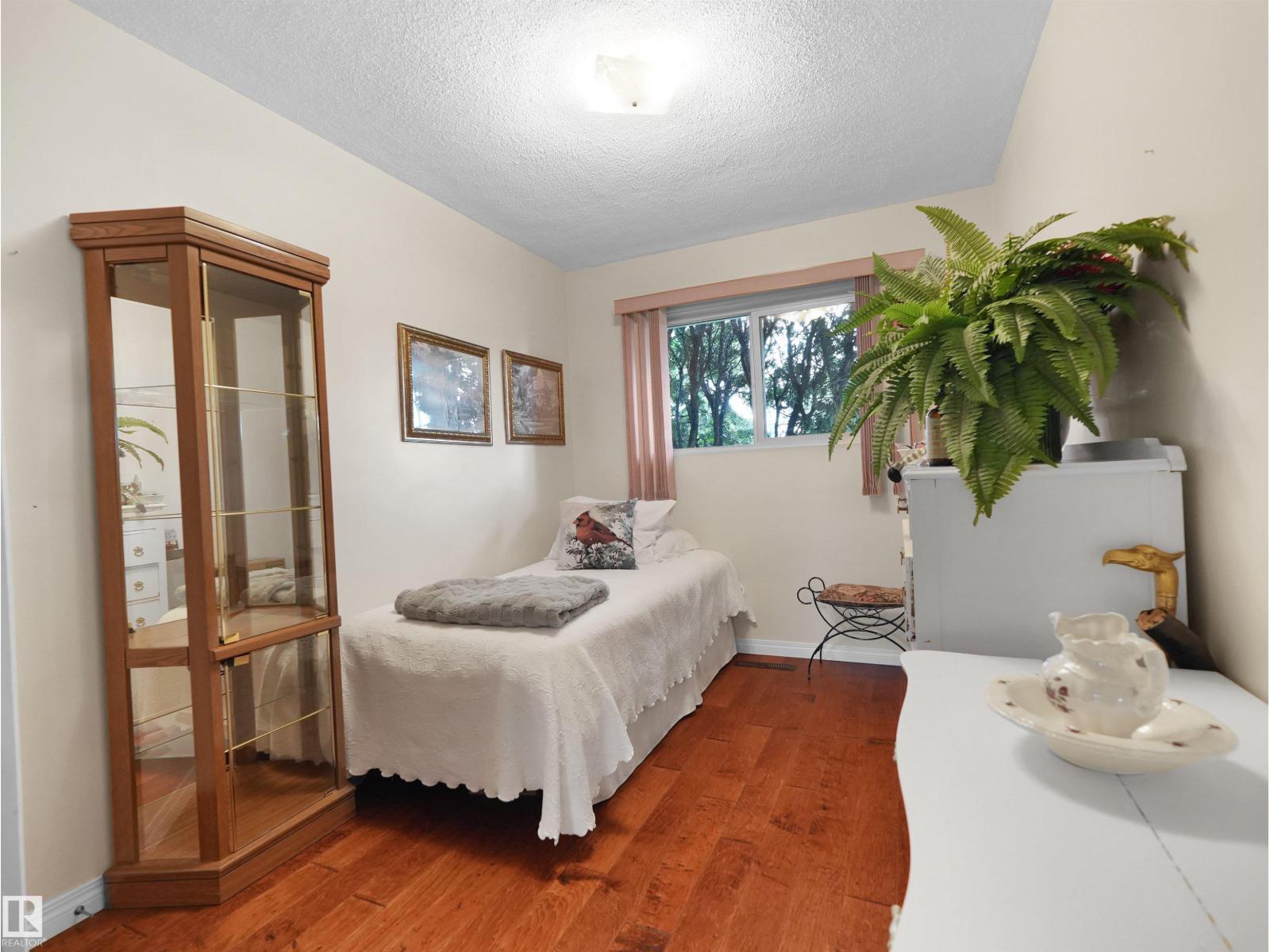 13615 136A AV NW - 15