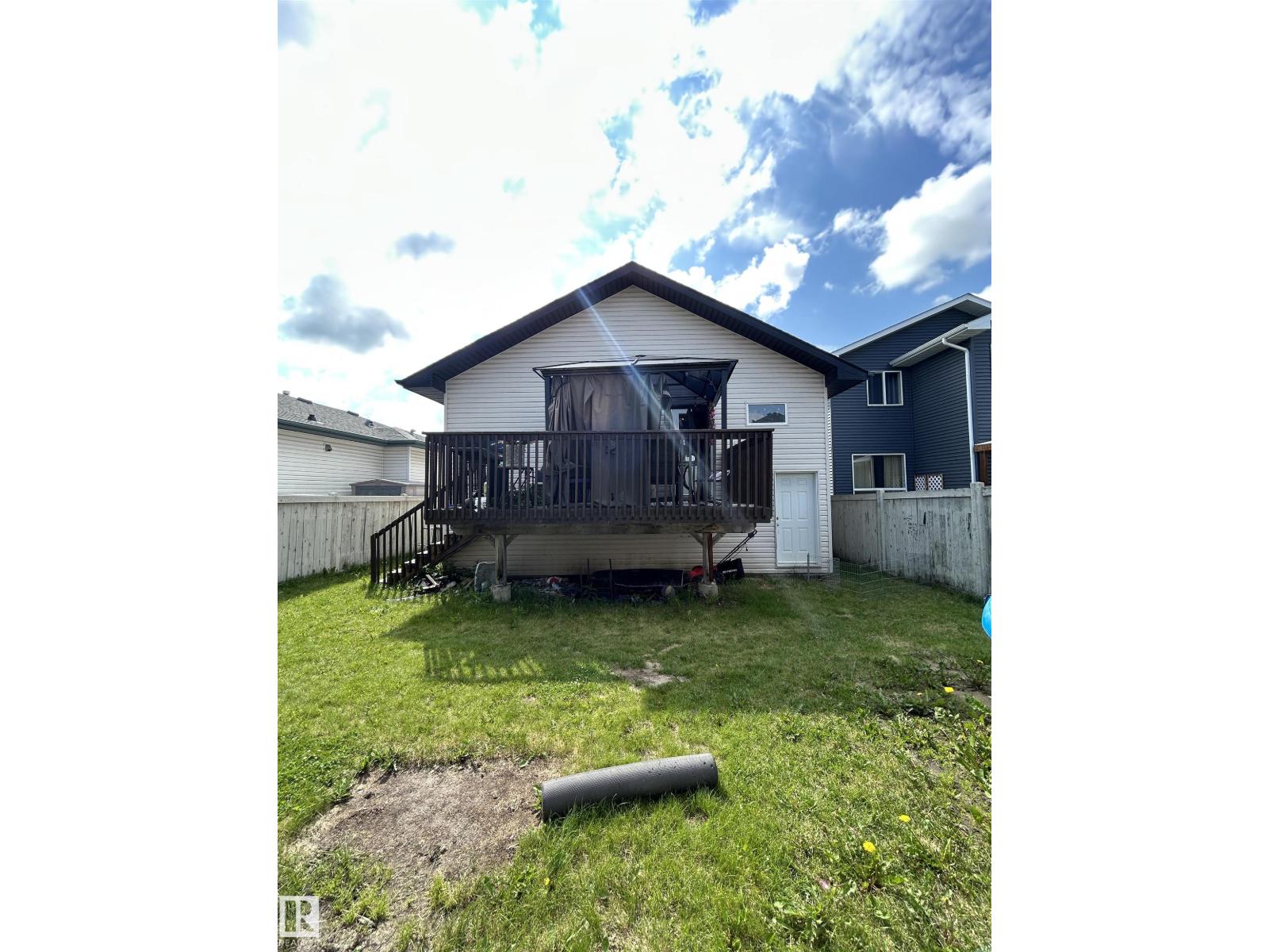17 WILLOWBY CL - 29