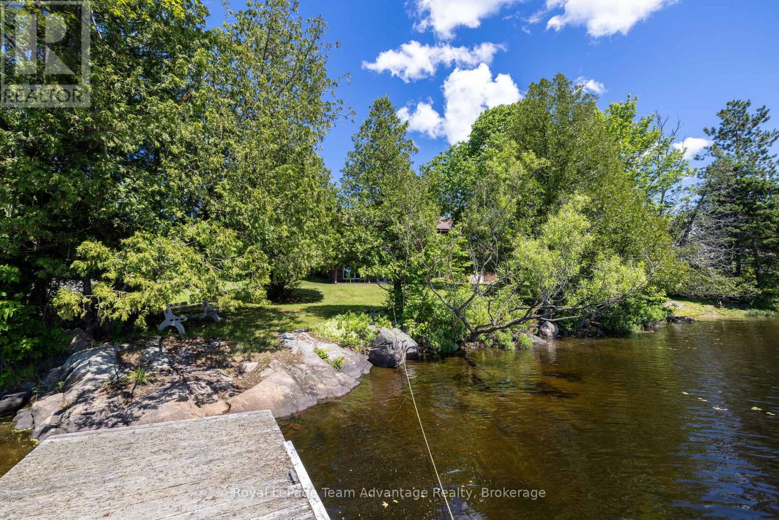 4 & 6 SHARON PARK DRIVE - Image 37