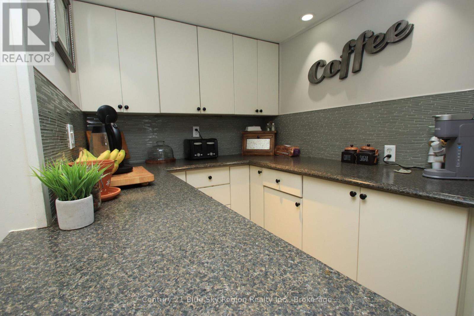 773 SCOLLARD STREET - 11