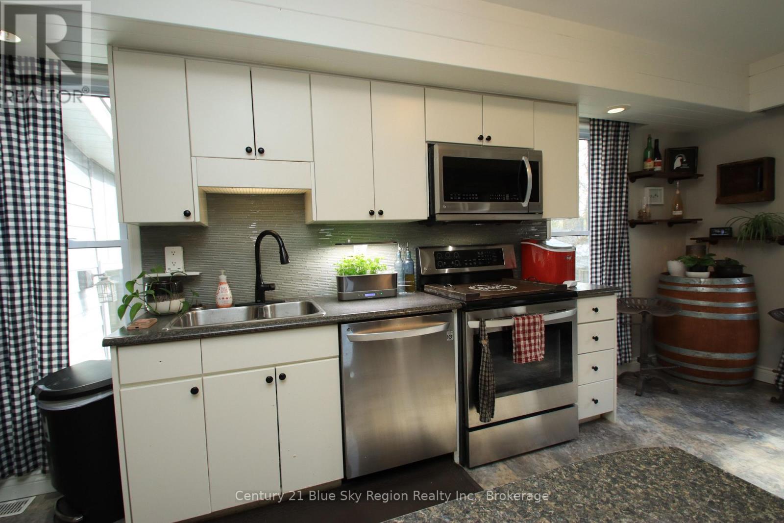 773 SCOLLARD STREET - 12