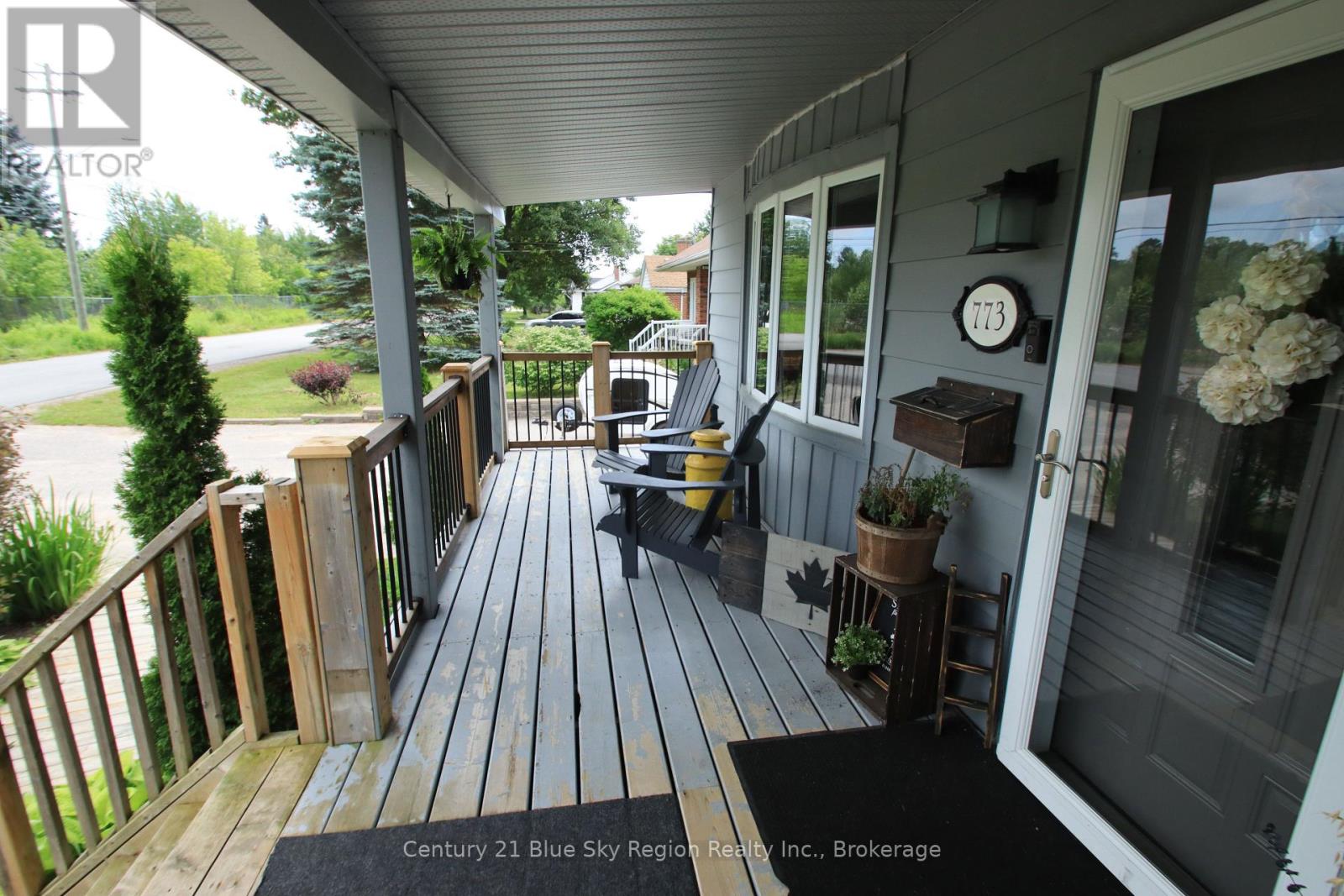 773 SCOLLARD STREET - 6