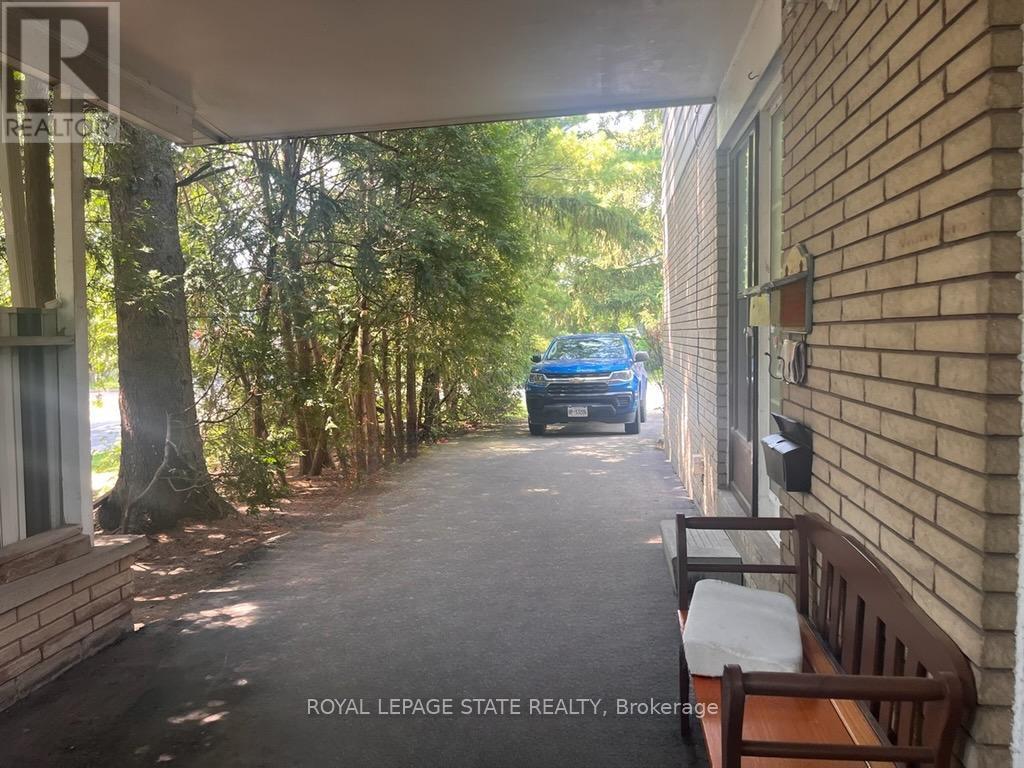1199 NOTTINGHAM AVENUE - 21