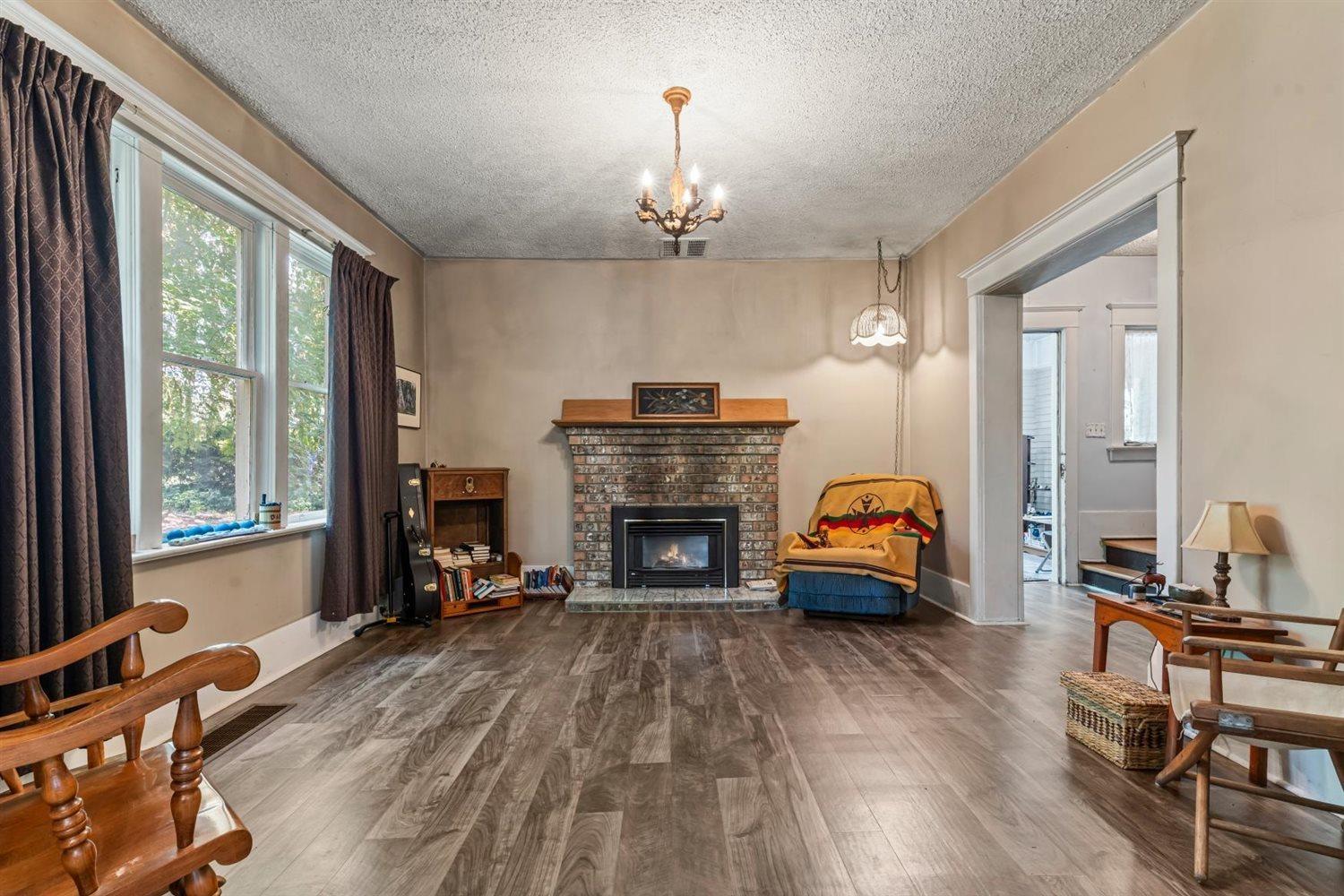51098 YALE ROAD, Rosedale, Rosedale