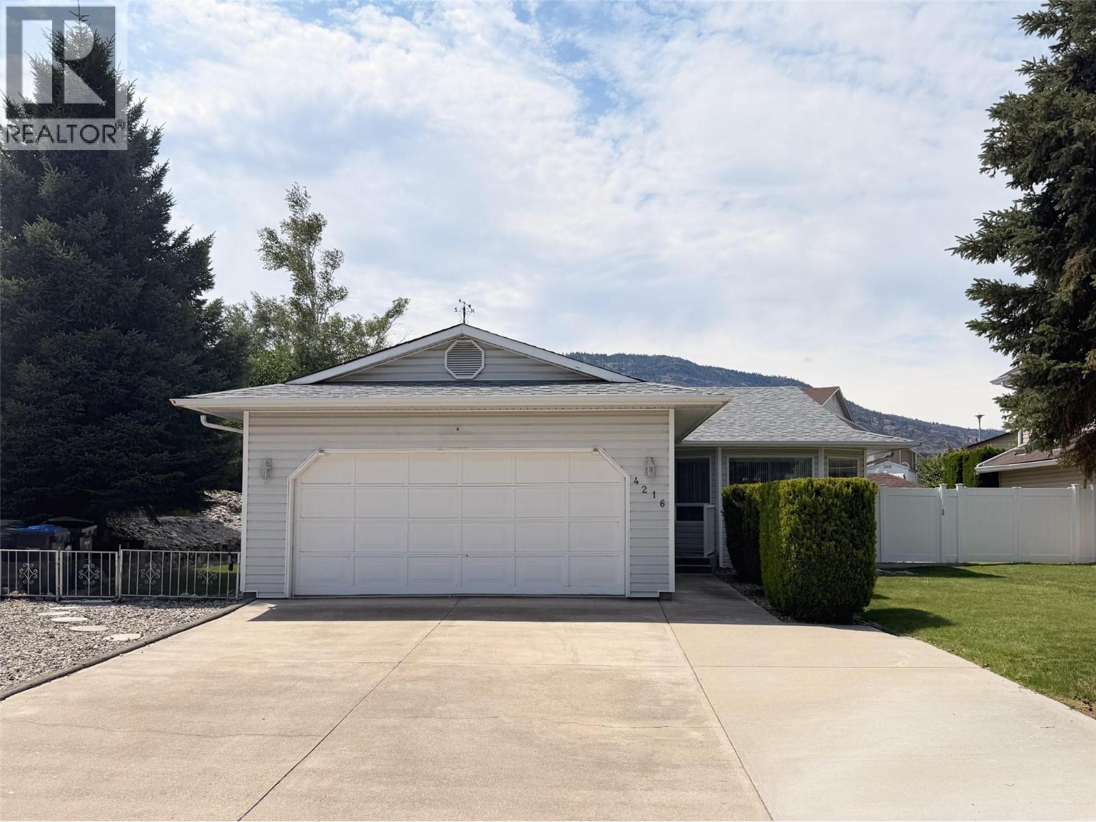 4216 Lobelia Drive - 5