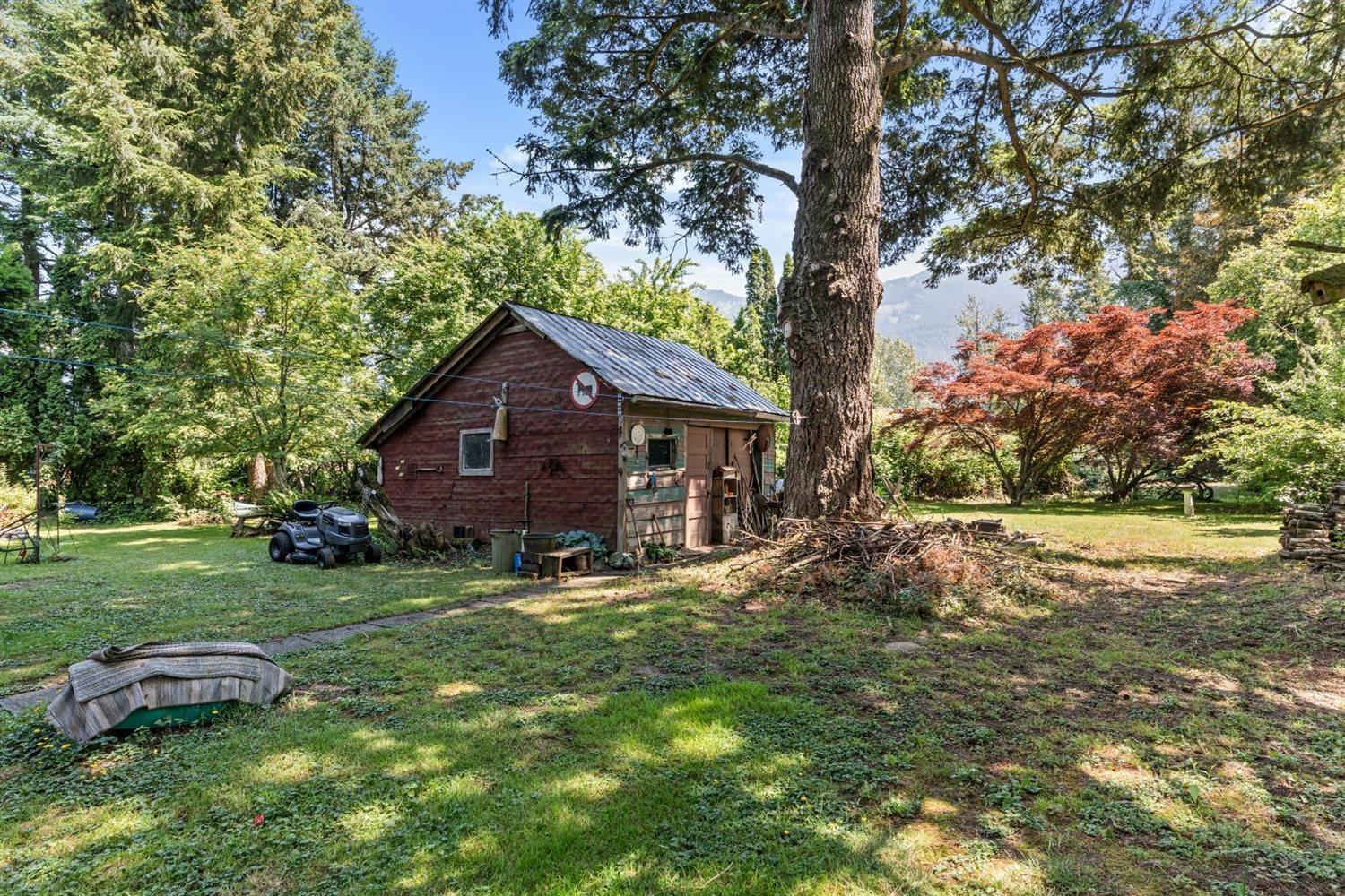 51098 YALE ROAD, Rosedale, Rosedale