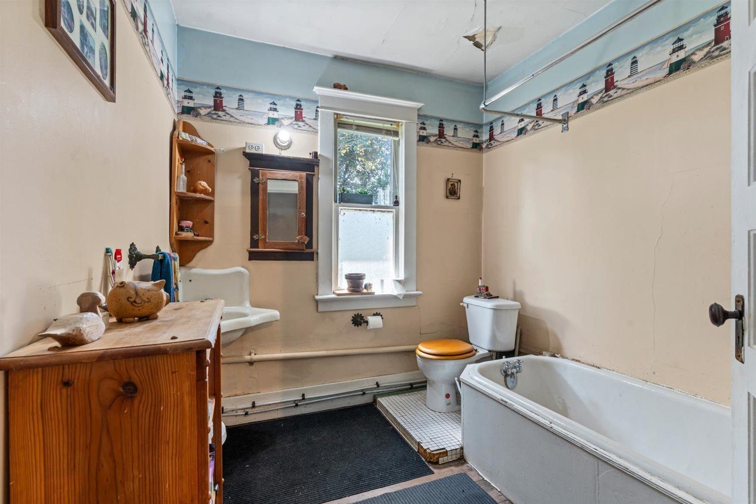 51098 YALE ROAD, Rosedale, Rosedale