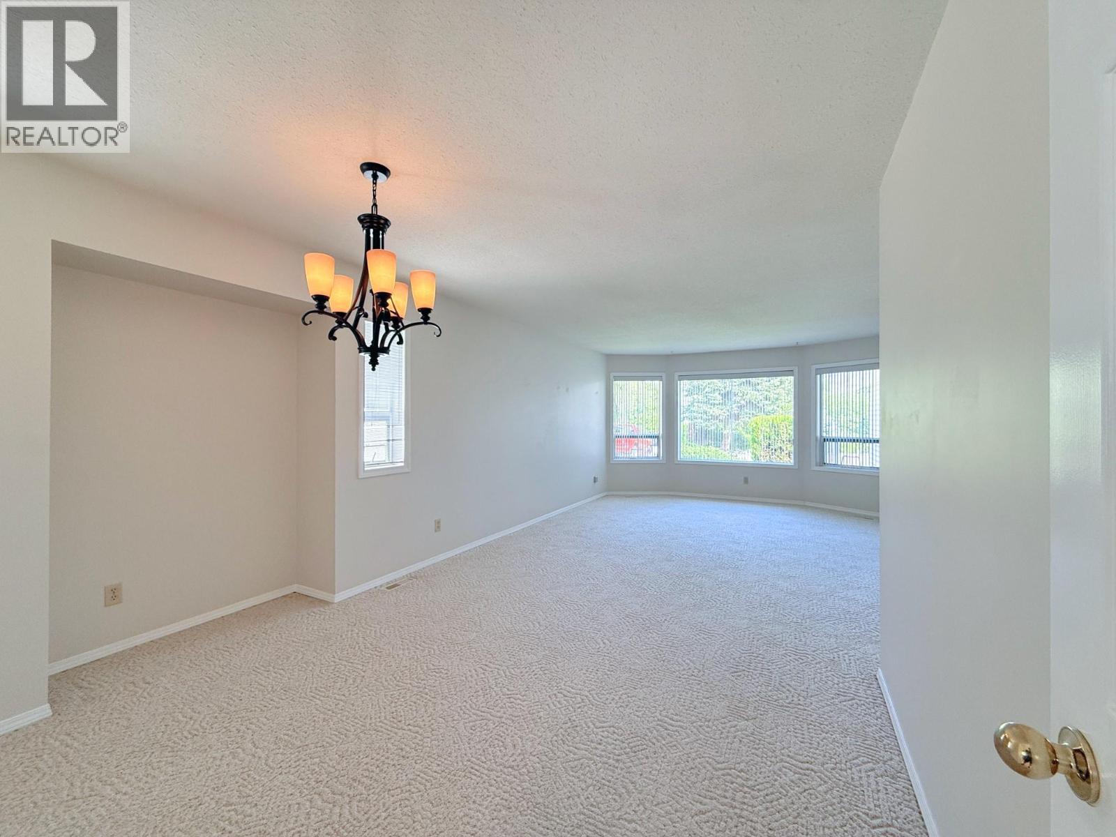 4216 Lobelia Drive - 8