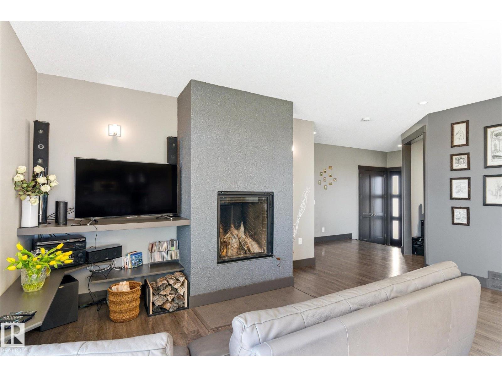 56217 RGE ROAD 242 - 12