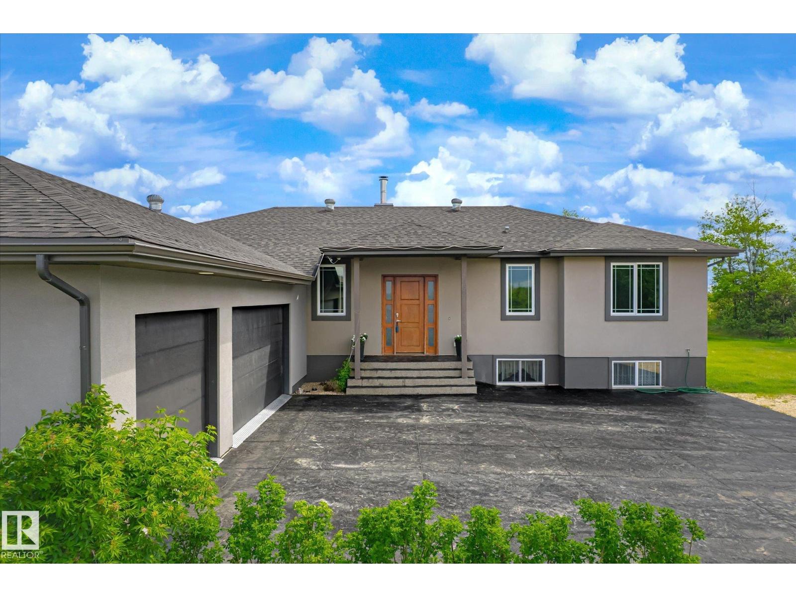 56217 RGE ROAD 242 - 2