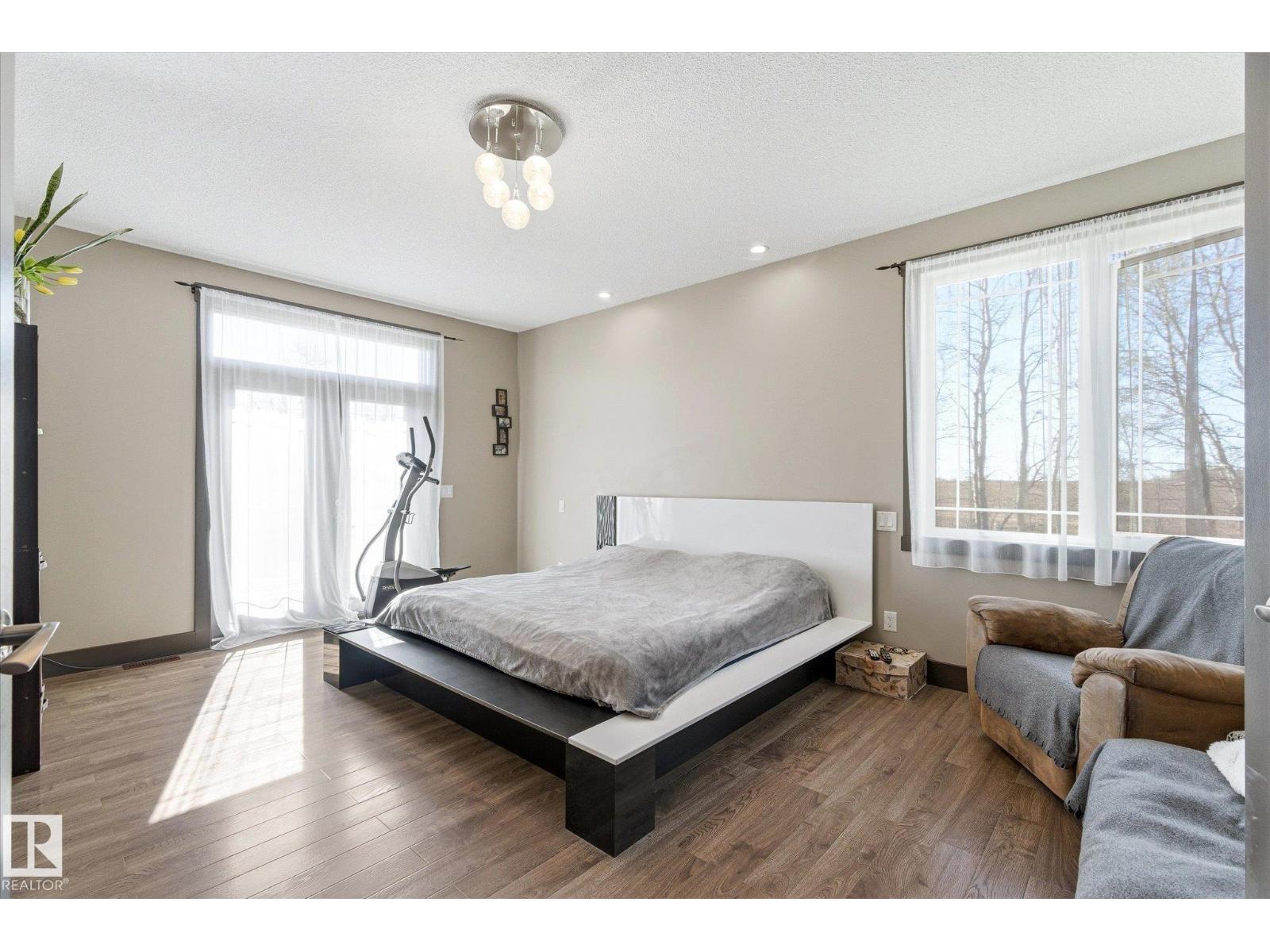 56217 RGE ROAD 242 - 15