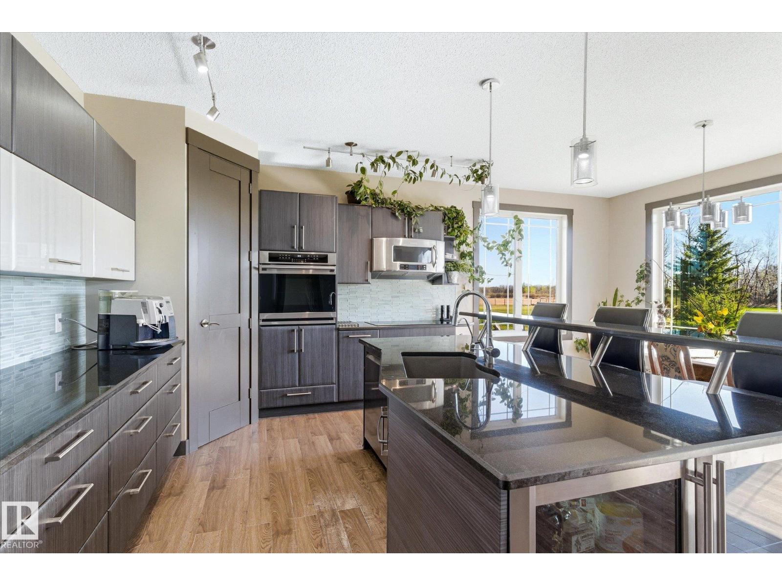56217 RGE ROAD 242 - 9