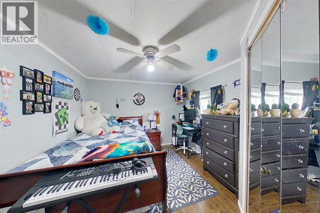 111, 404 6 Avenue NW - 21