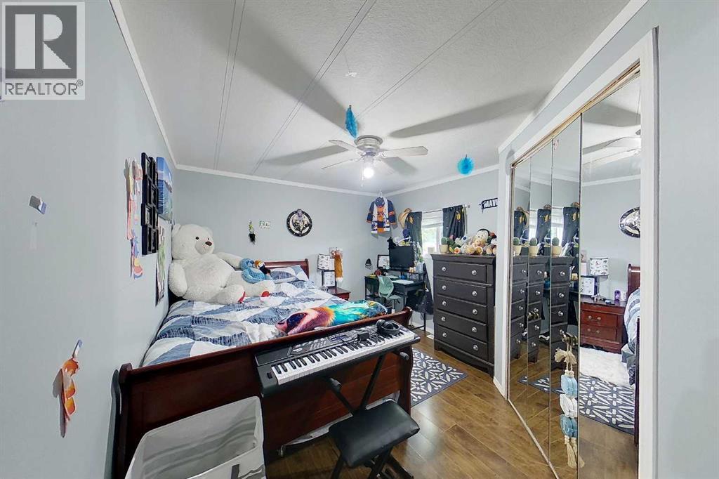 111, 404 6 Avenue NW - 20
