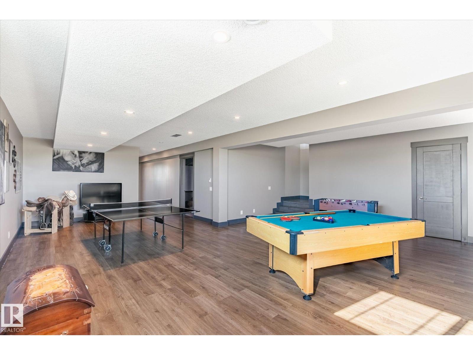 56217 RGE ROAD 242 - 27