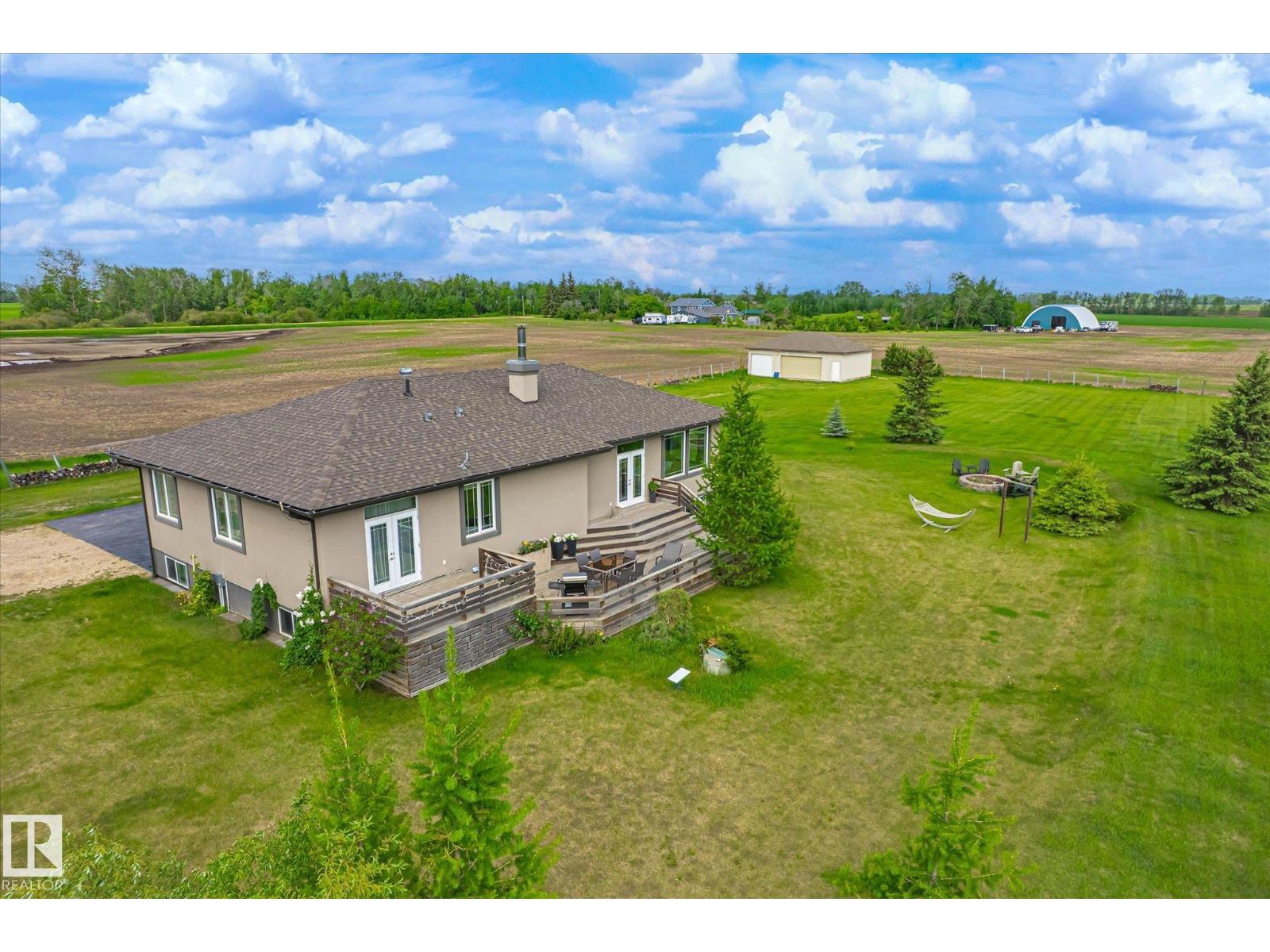 56217 RGE ROAD 242 - 47