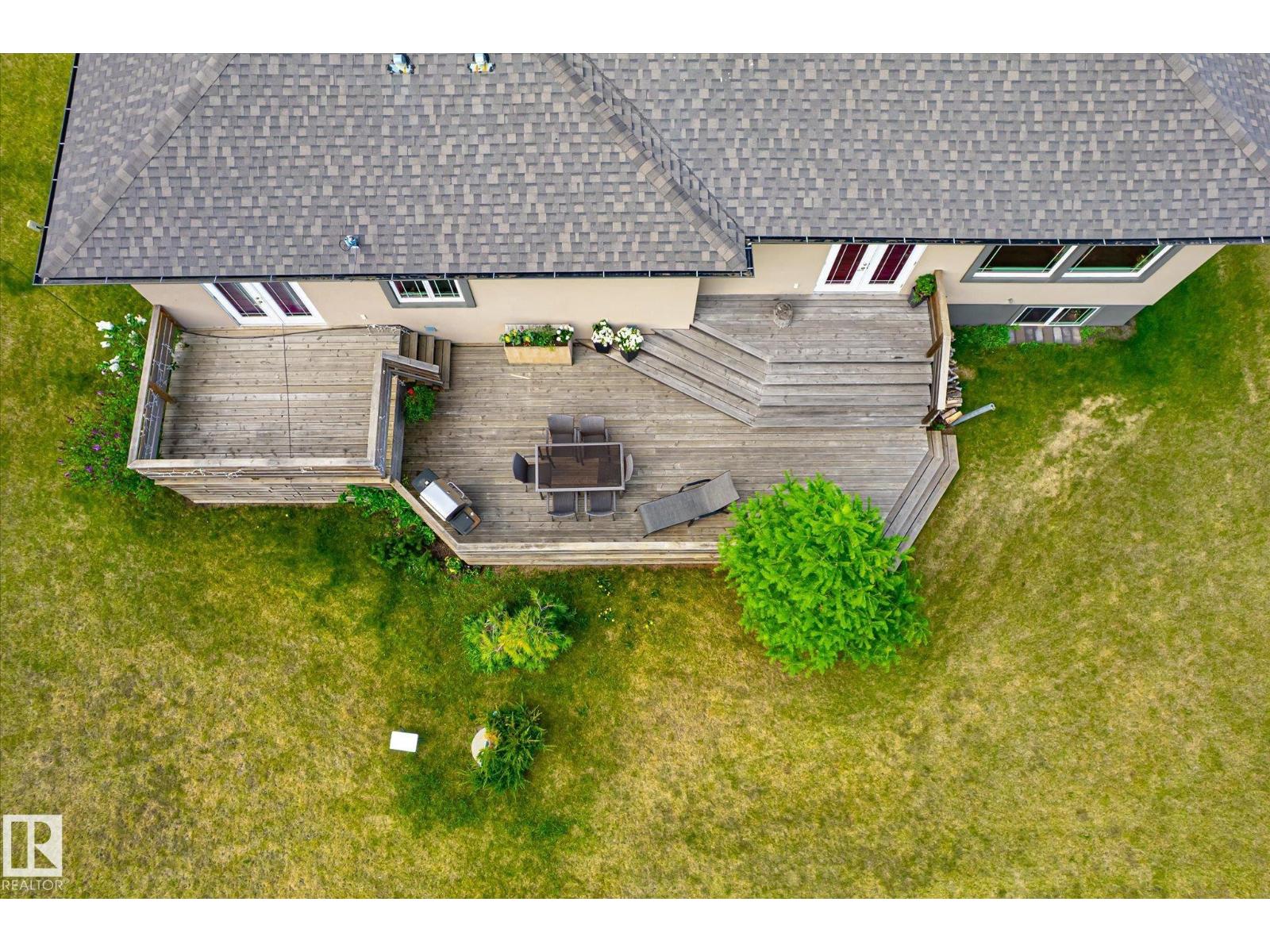 56217 RGE ROAD 242 - 48