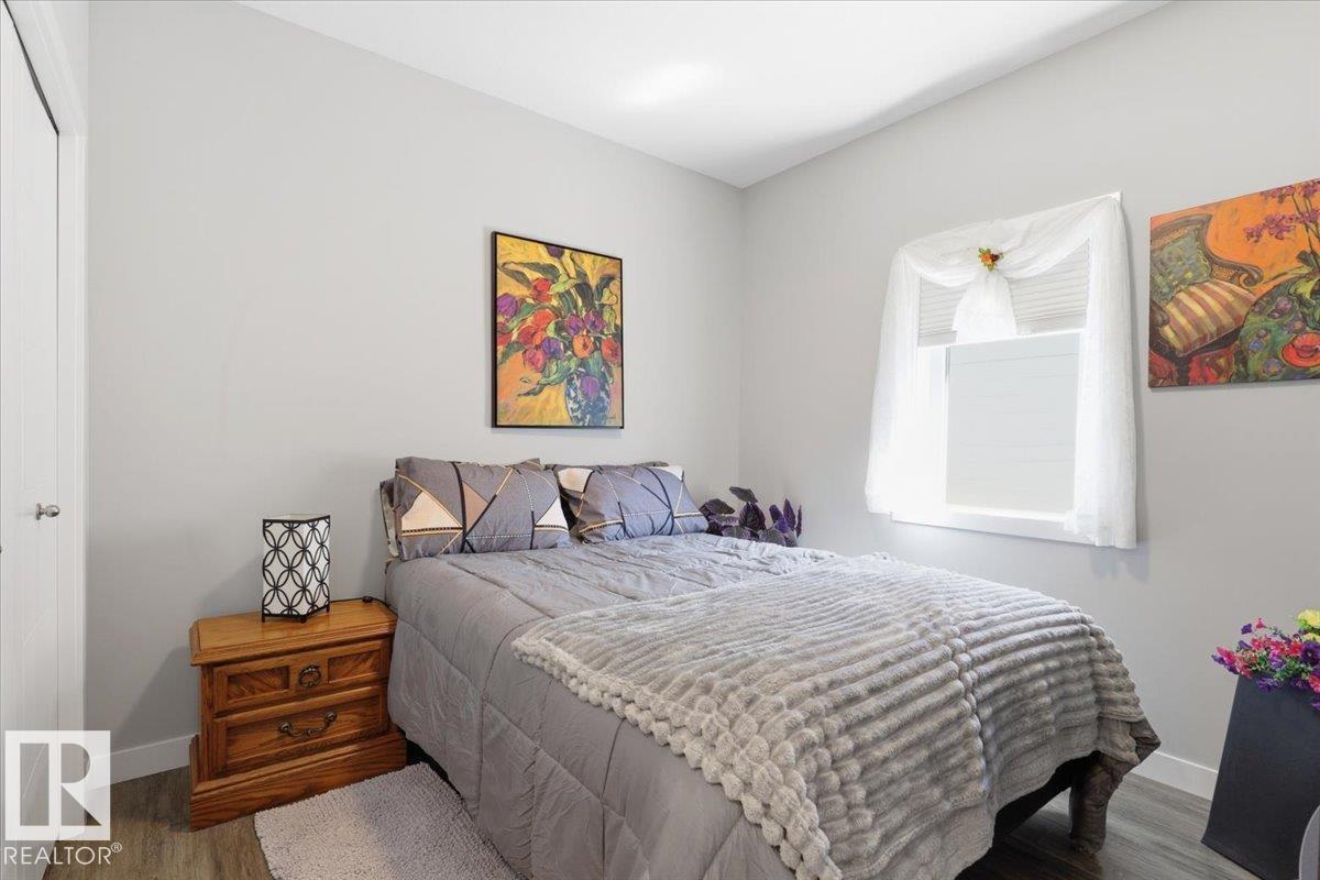 #22 6519 46 ST - 21