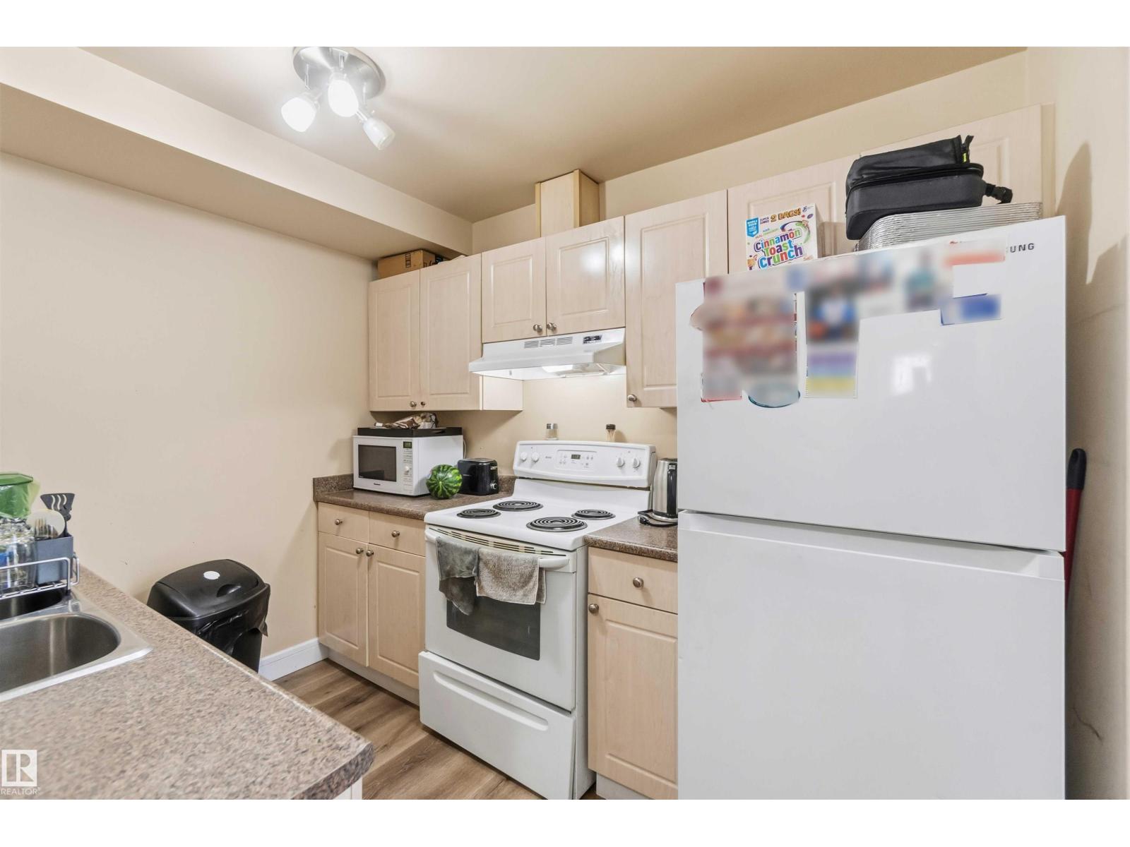 17118 108 ST NW - 10