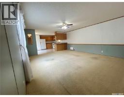Games room - 116 6th Street, Milestone, SK S0G3L0 Photo 9