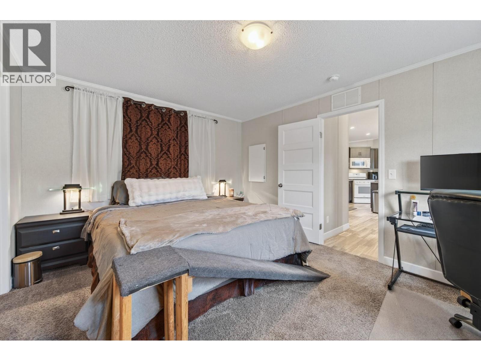 #107 5005 River Road - 15