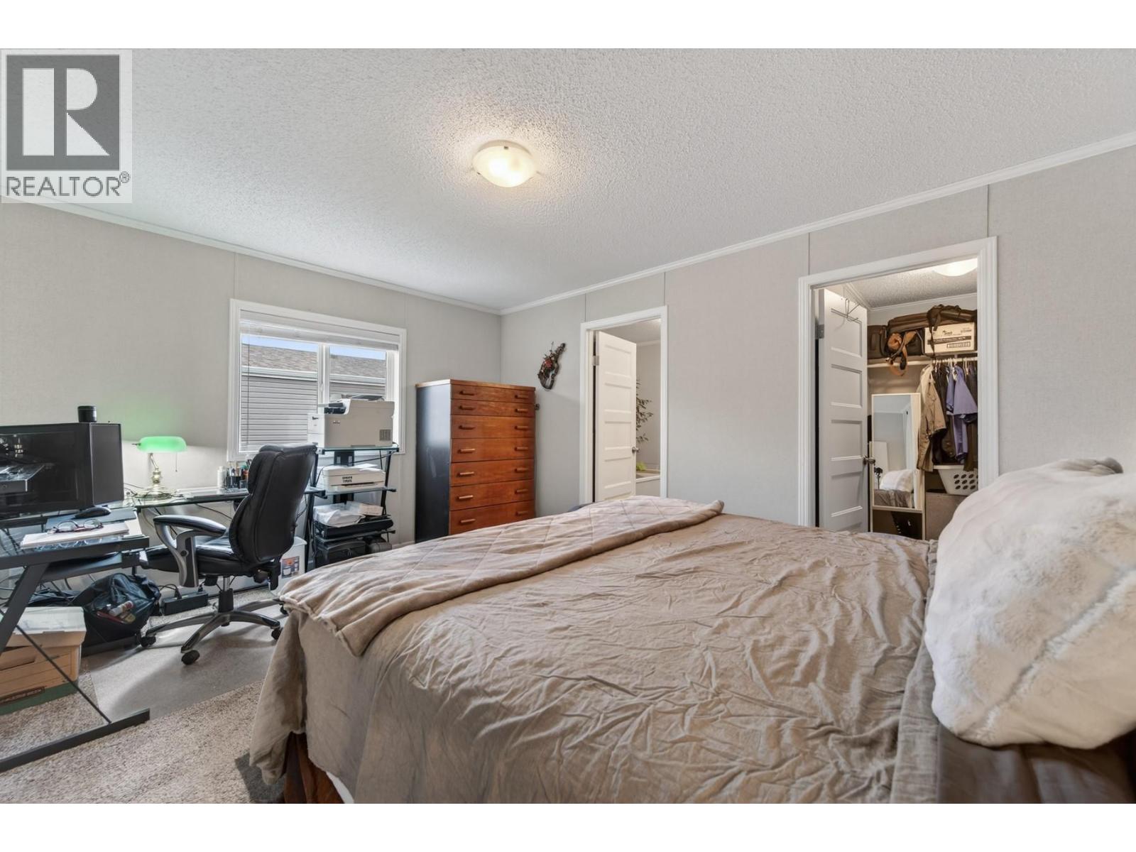 #107 5005 River Road - 16