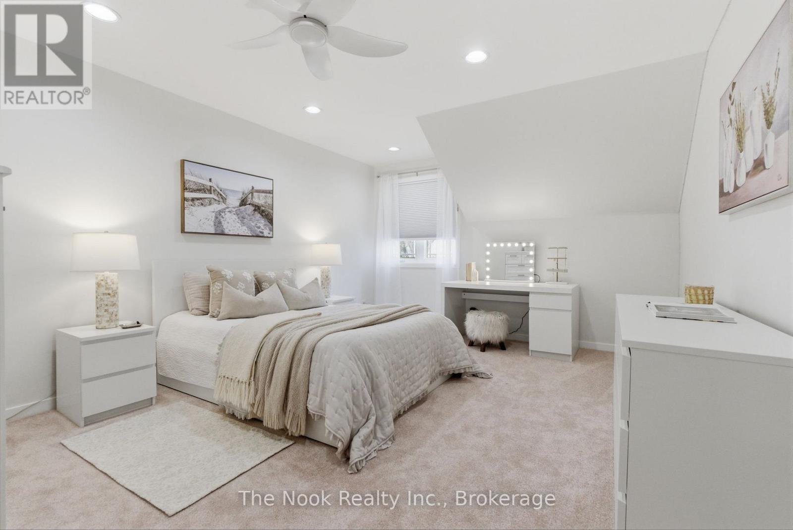 15 HILLSIDE DRIVE - 28