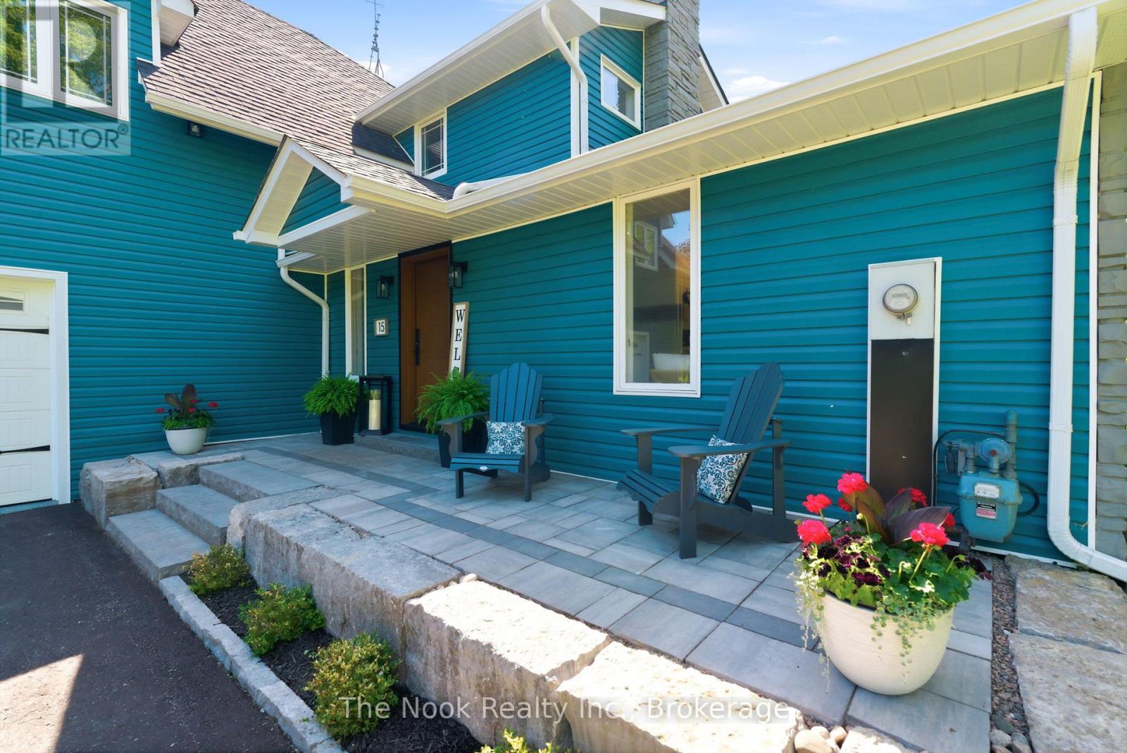15 HILLSIDE DRIVE - 5