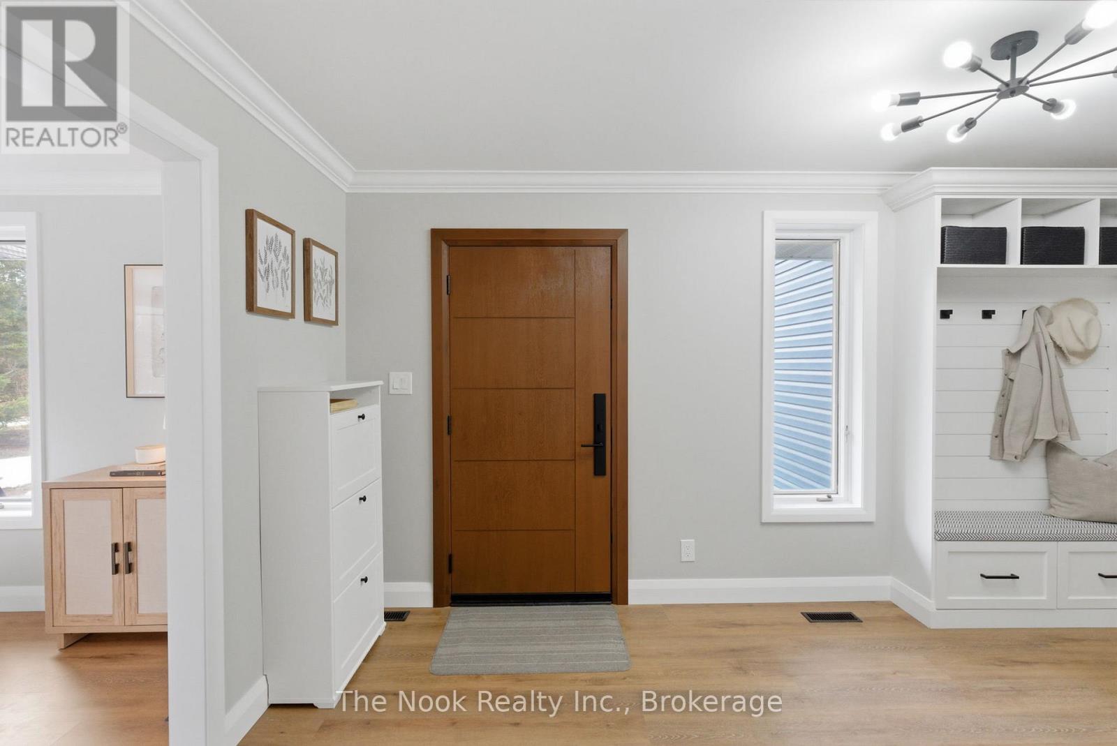 15 HILLSIDE DRIVE - 7