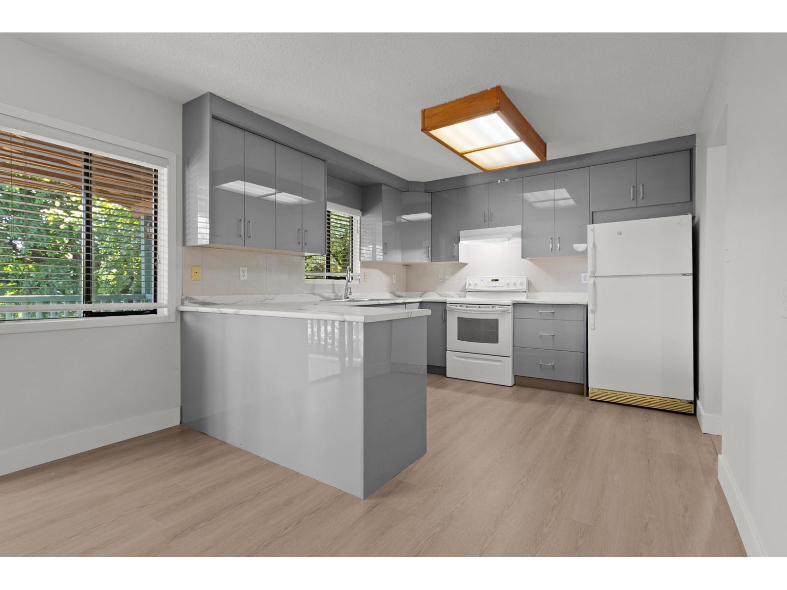 4 Bed, 3 Bath House for Sale in Chilliwack – 8852 CHARLES STREET, Chilliwack Proper South – MLS# R3136037 - Image 9